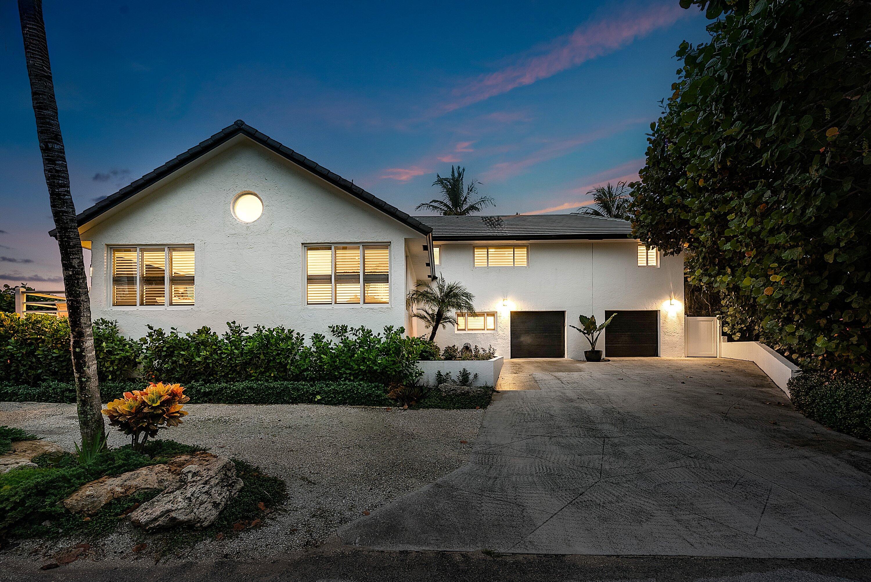 Ocean Ridge, Florida, 33435, United States, 3 Bedrooms Bedrooms, ,5 BathroomsBathrooms,Residential,For Sale,1951492