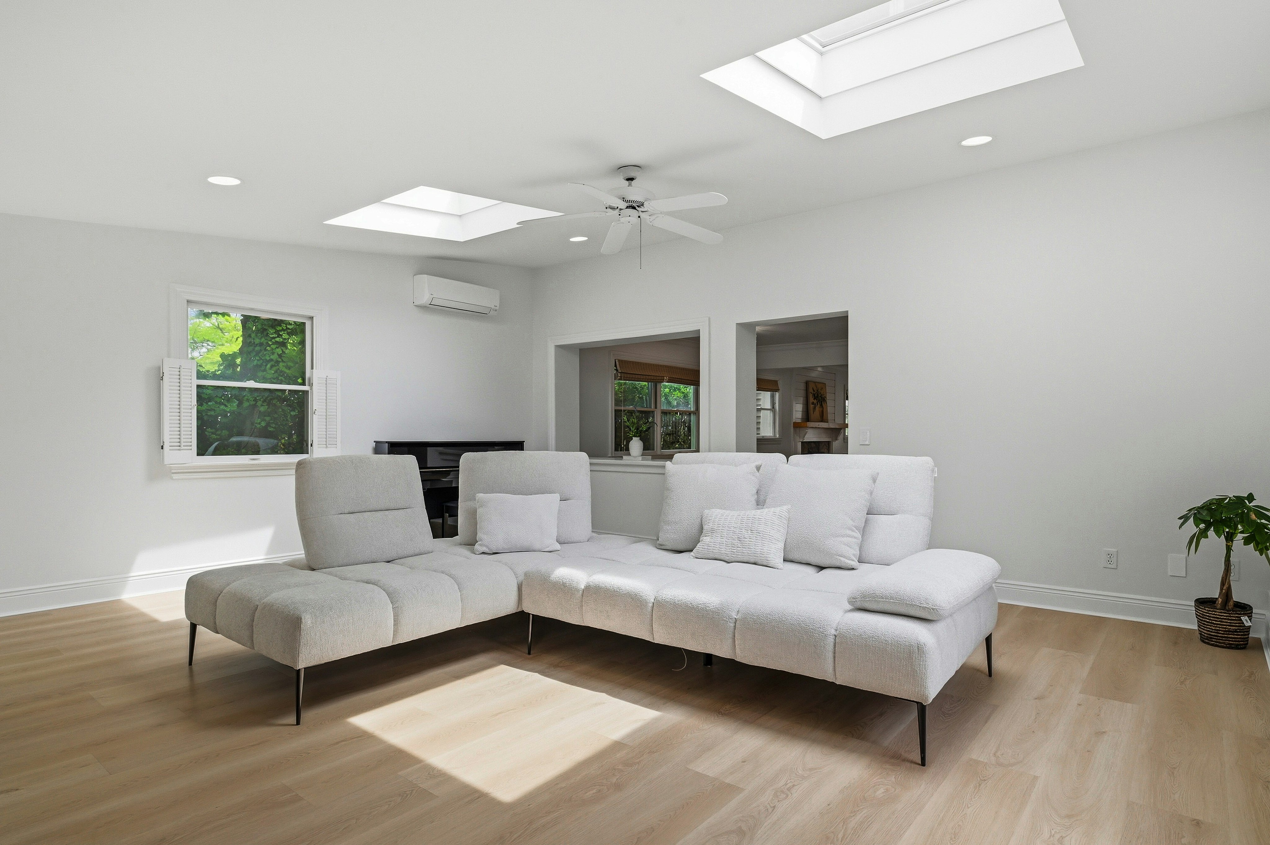  45 Locust Place, Manhasset, NY 11030 - 物件實景