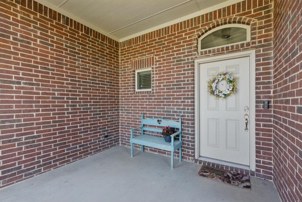 Weatherford, Texas, 76087, United States, 3 Bedrooms Bedrooms, ,3 BathroomsBathrooms,Residential,For Sale,1929986