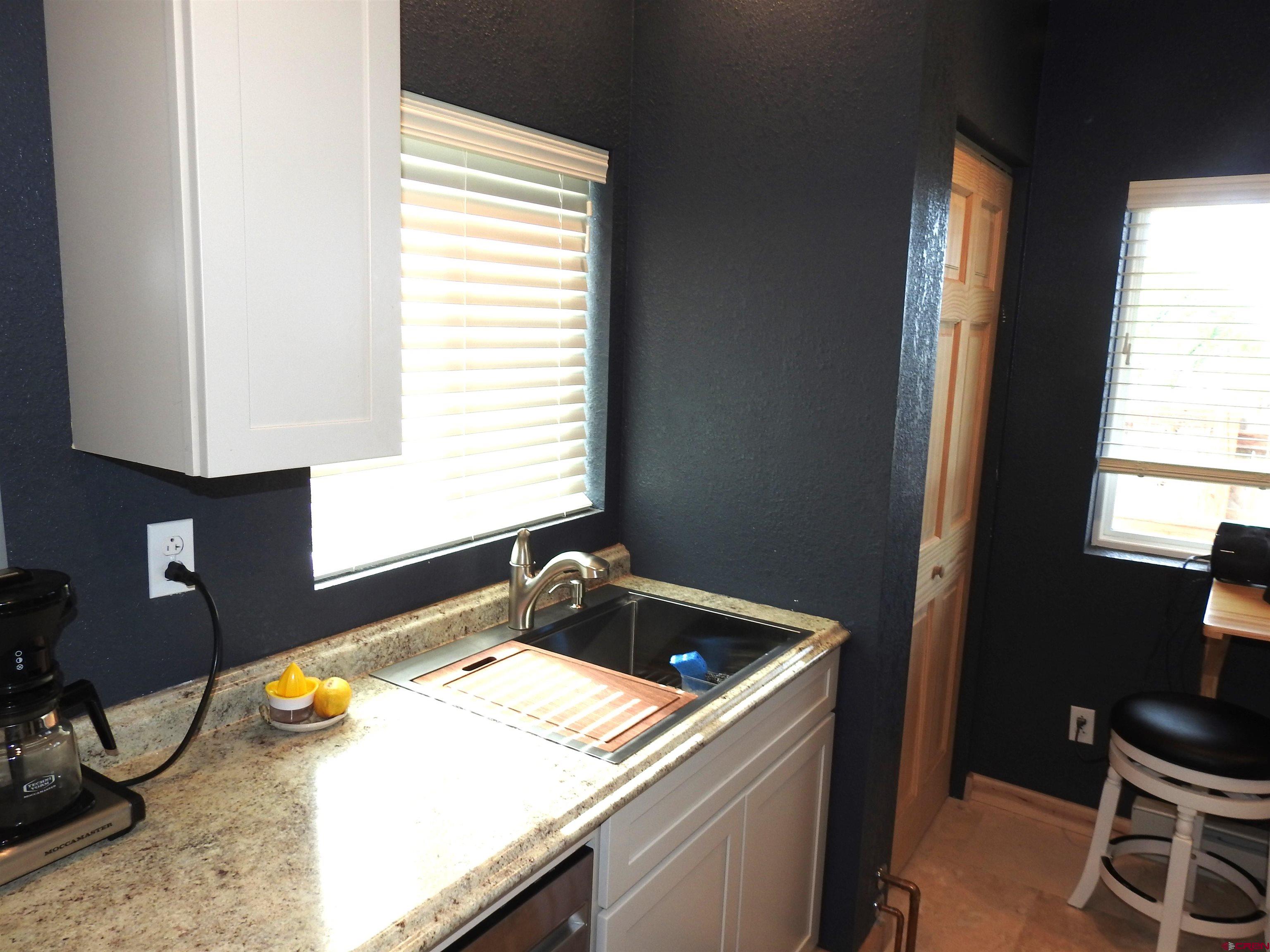 Mancos, Colorado, 81328, United States, 2 Bedrooms Bedrooms, ,1 BathroomBathrooms,Residential,For Sale,1928113