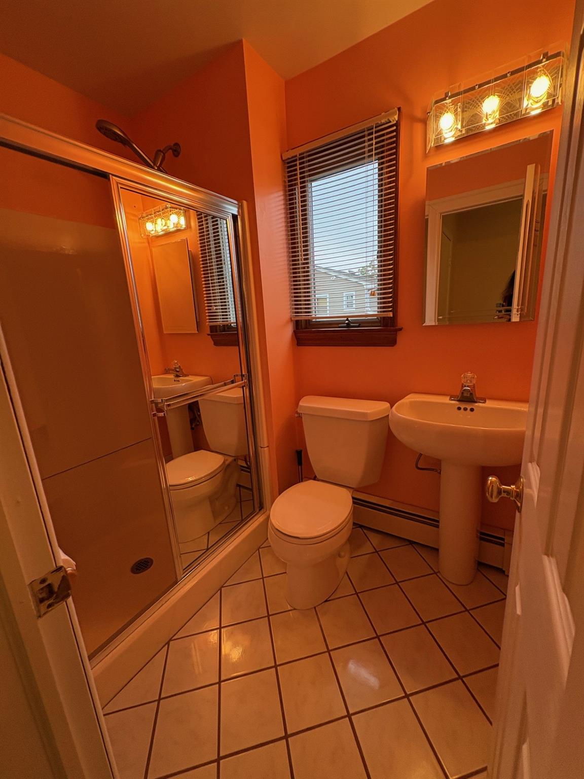 Hauppauge, New York, 11788, United States, 4 Bedrooms Bedrooms, ,3 BathroomsBathrooms,Residential,For Sale,1924109