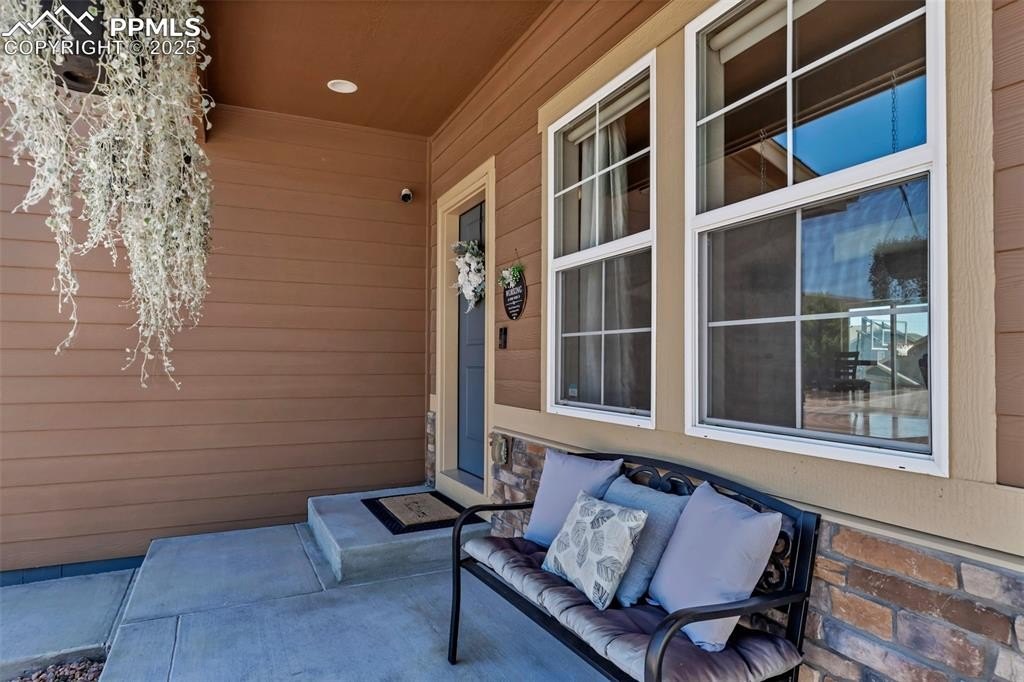 Colorado Springs, Colorado, 80925, United States, 5 Bedrooms Bedrooms, ,4 BathroomsBathrooms,Residential,For Sale,1890411