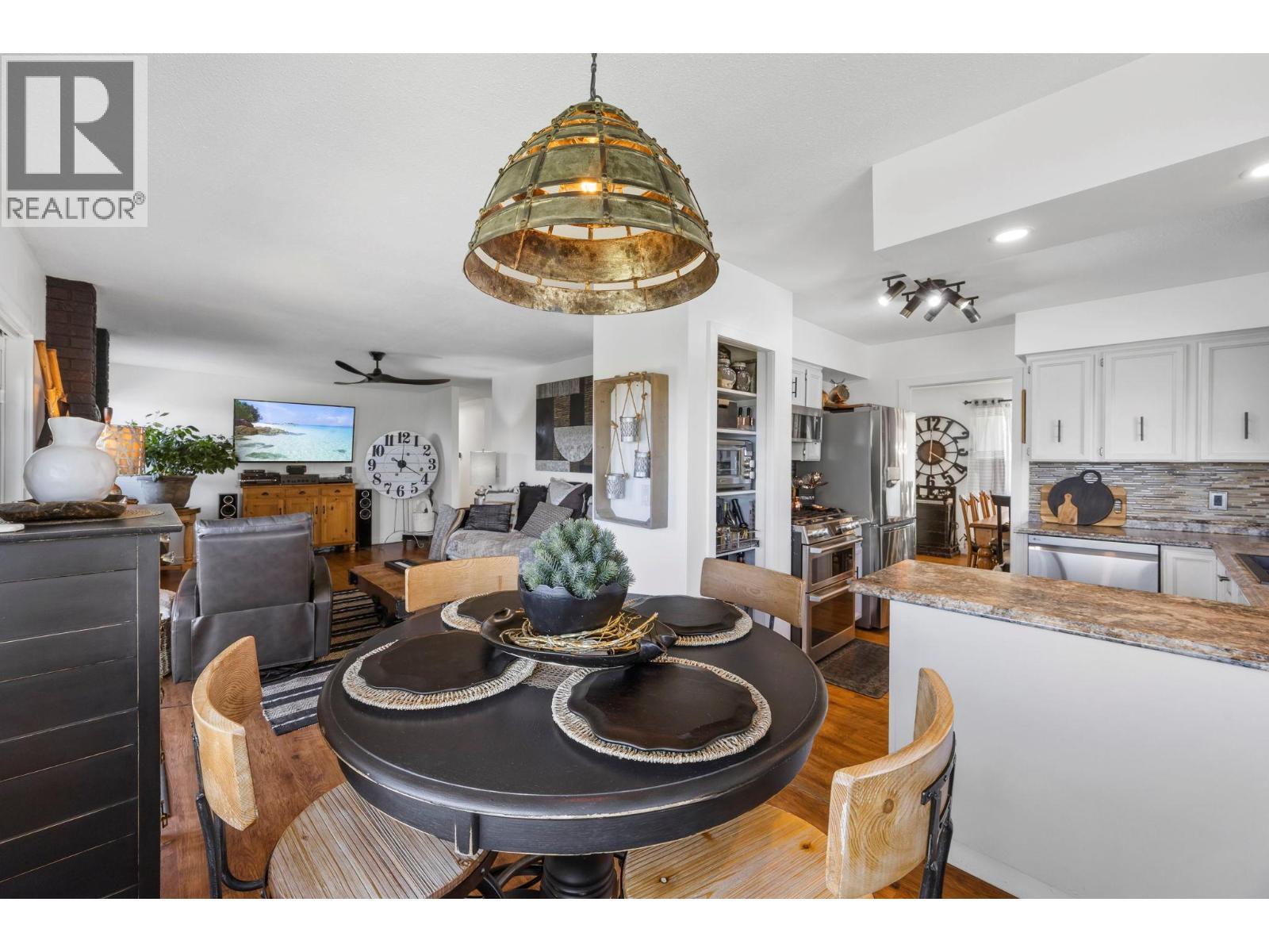 WEST KELOWNA, British Columbia, V4T 1B4, CA, 4 Bedrooms Bedrooms, ,3 BathroomsBathrooms,Residential,For Sale,1950136