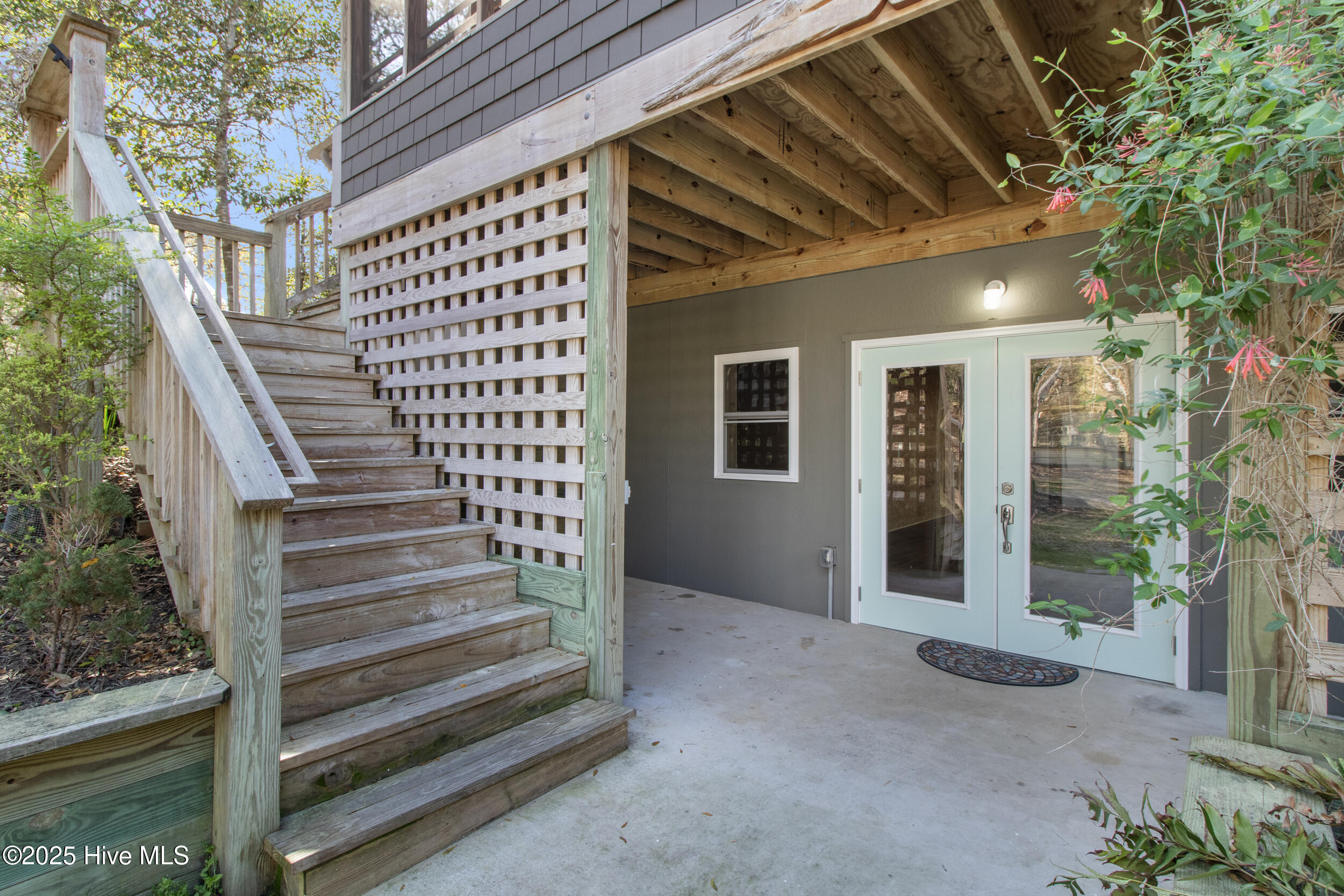 Wilmington, North Carolina, 28411, United States, 3 Bedrooms Bedrooms, ,3 BathroomsBathrooms,Residential,For Sale,1877023