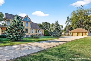 Crystal Lake, Illinois, 60014, United States, 4 Bedrooms Bedrooms, ,2 BathroomsBathrooms,Residential,For Sale,1982746