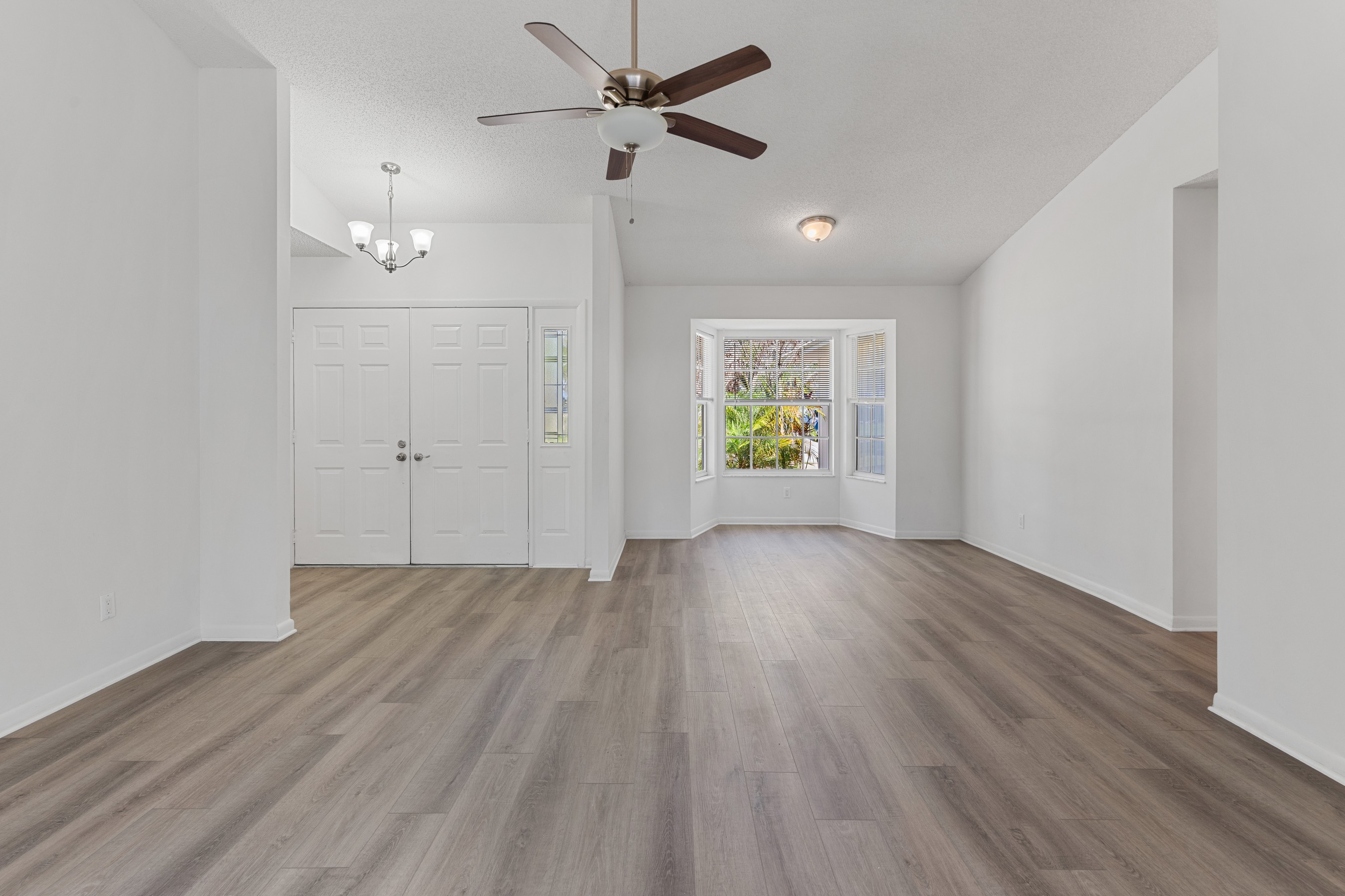  550 W 11th Avenue W, Vero Beach, FL, 32962 - 物件實景
