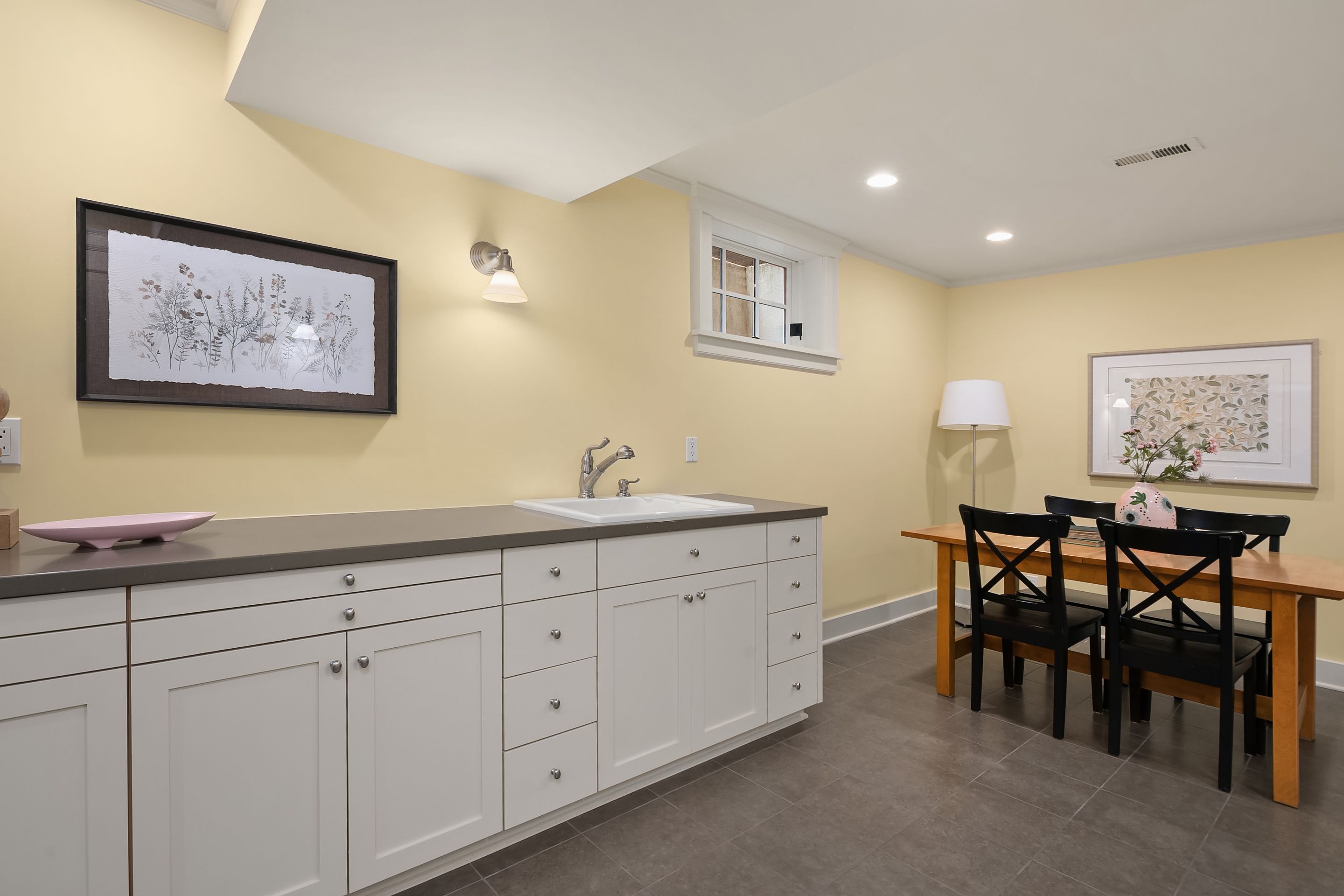  364 Highland Dr, Seattle, WA 98109 - 物件實景