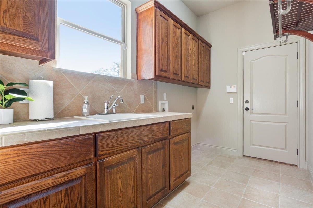 Georgetown, Texas, 78628, United States, 3 Bedrooms Bedrooms, ,3 BathroomsBathrooms,Residential,For Sale,1920494