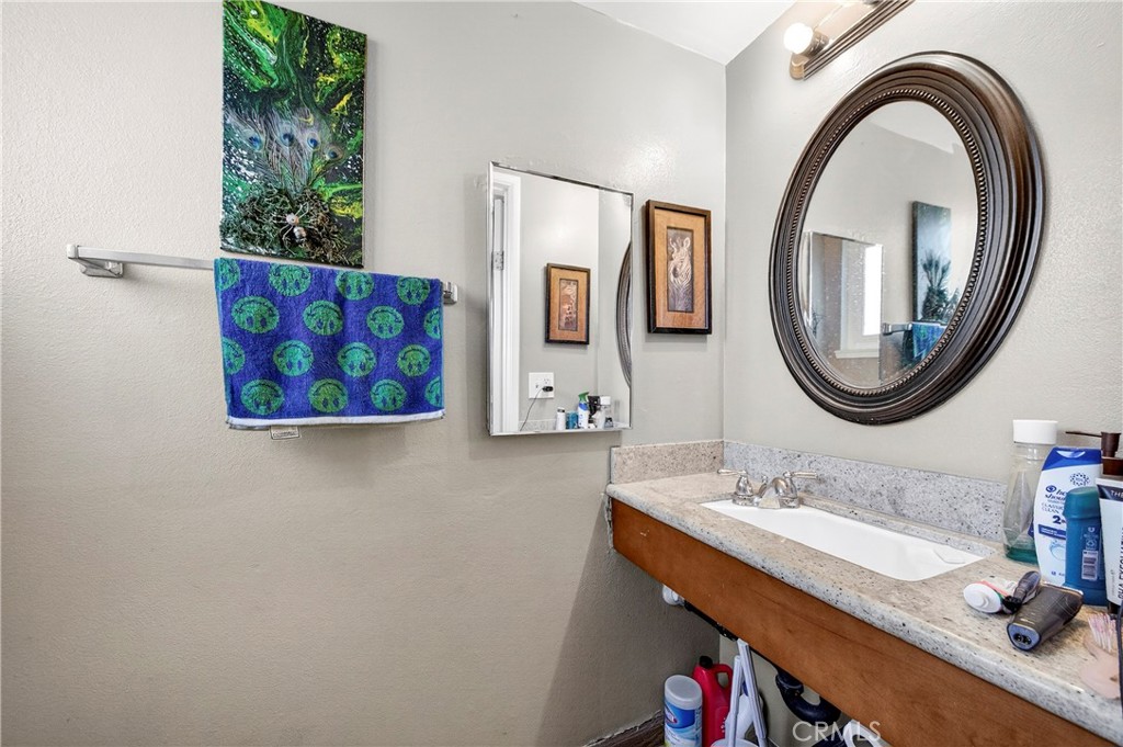 Huntington Beach, California, 92646, United States, 2 Bedrooms Bedrooms, ,2 BathroomsBathrooms,Residential,For Sale,2048347