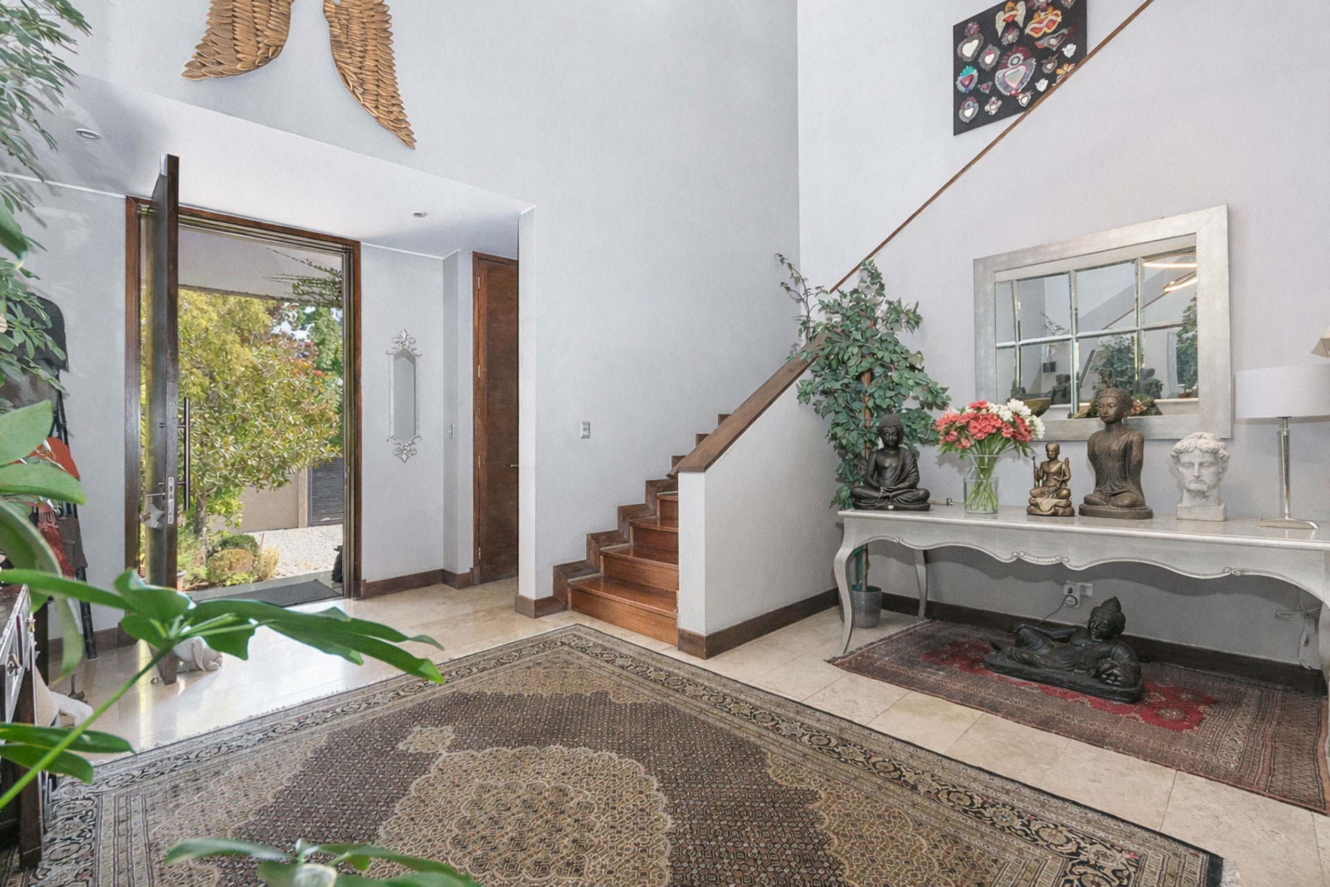  House for sale in the Los Nogales area with sustainable energy solutions - 物件實景
