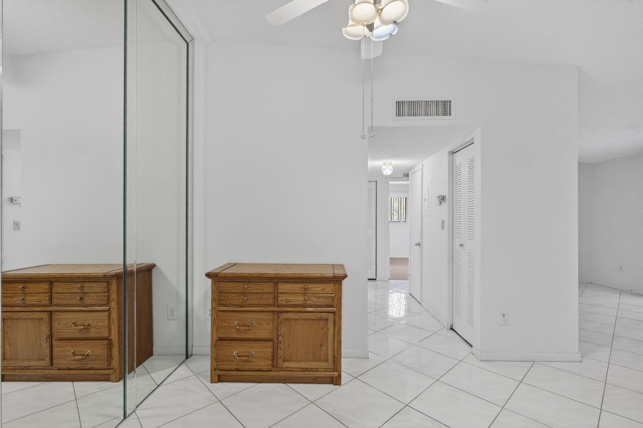  7648 Ashmont Circle, Tamarac, FL, 33321 - 物件實景