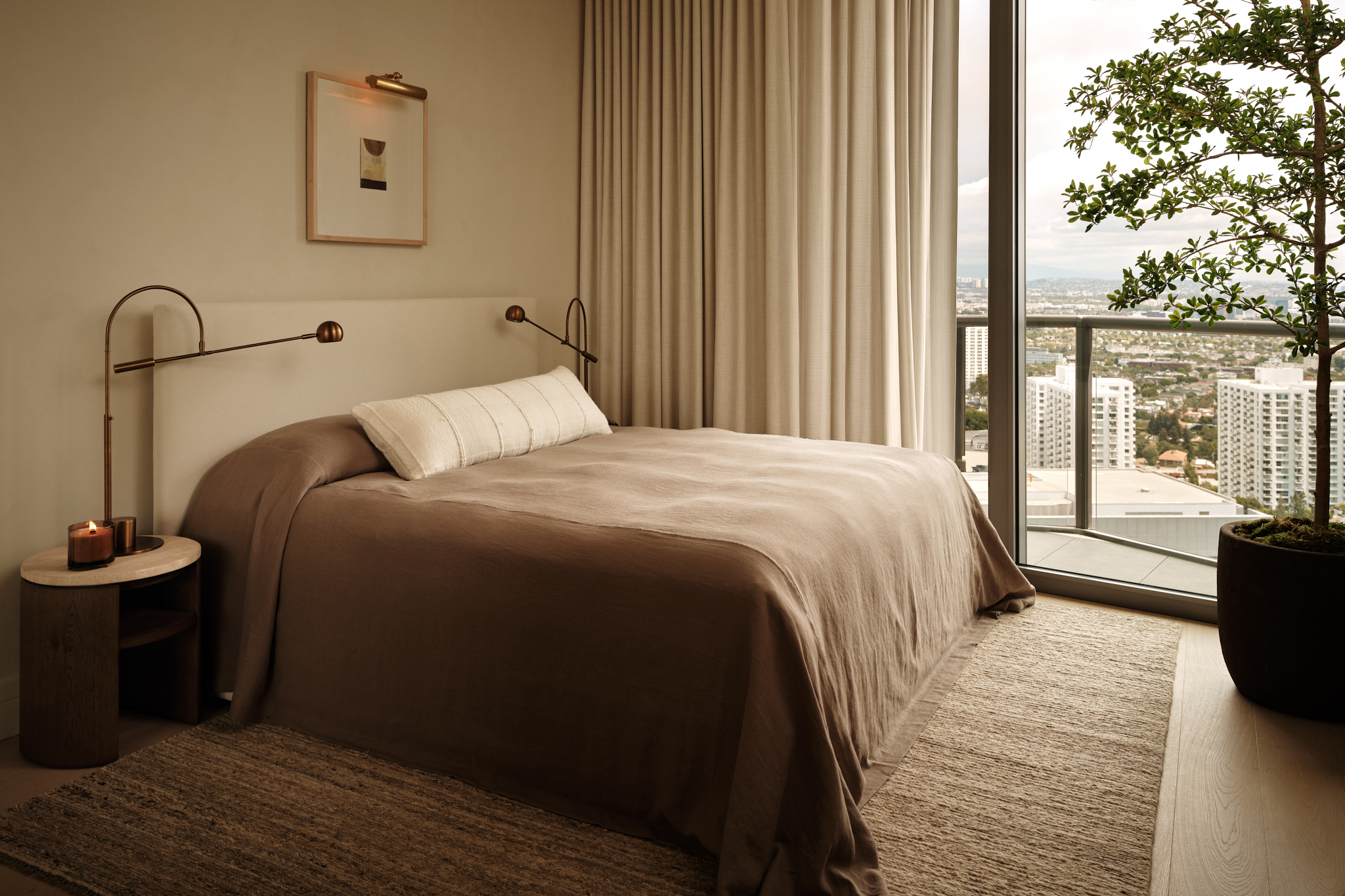  211 W Elm Ct - 物件實景