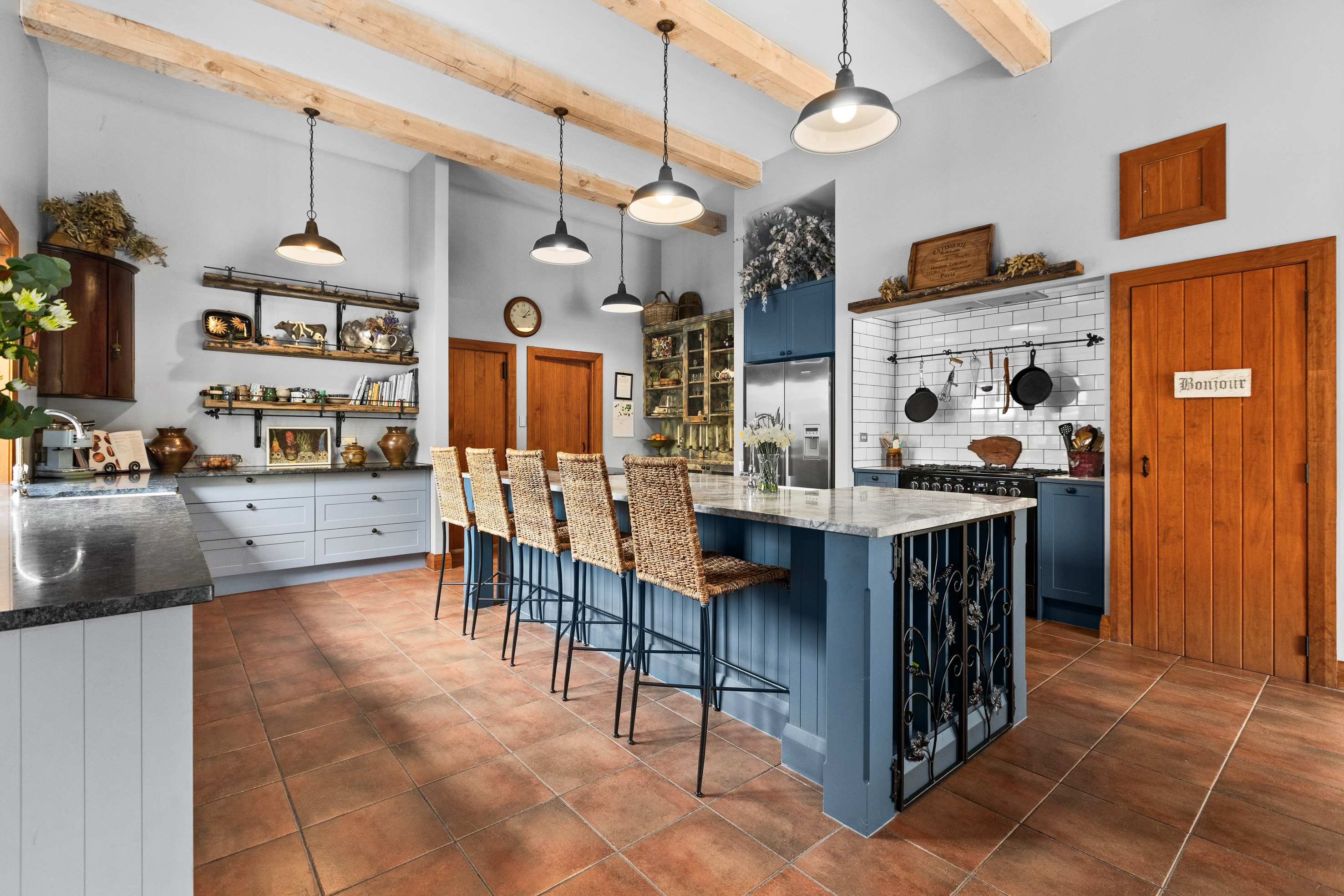  A French-Inspired Country Home Like No Other - 物件實景