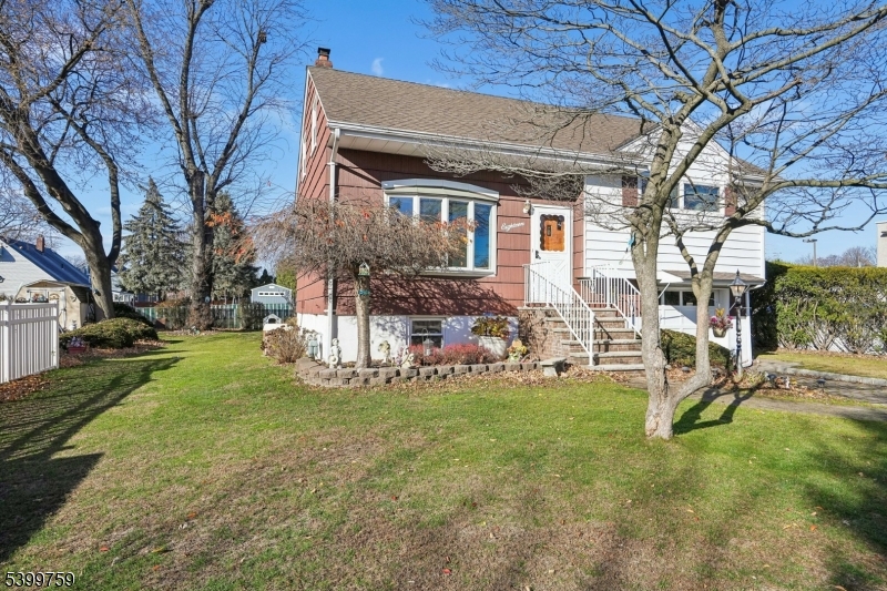 Clifton City, New Jersey, 07012, United States, 3 Bedrooms Bedrooms, ,1 BathroomBathrooms,Residential,For Sale,2003505