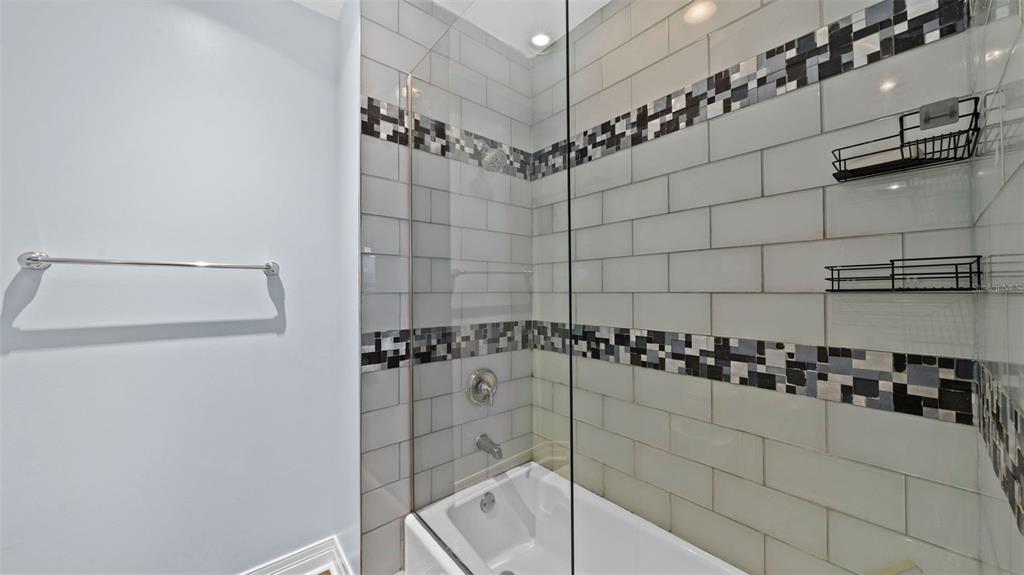 Tampa, Florida, 33602, United States, 2 Bedrooms Bedrooms, ,2 BathroomsBathrooms,Residential,For Sale,1935237
