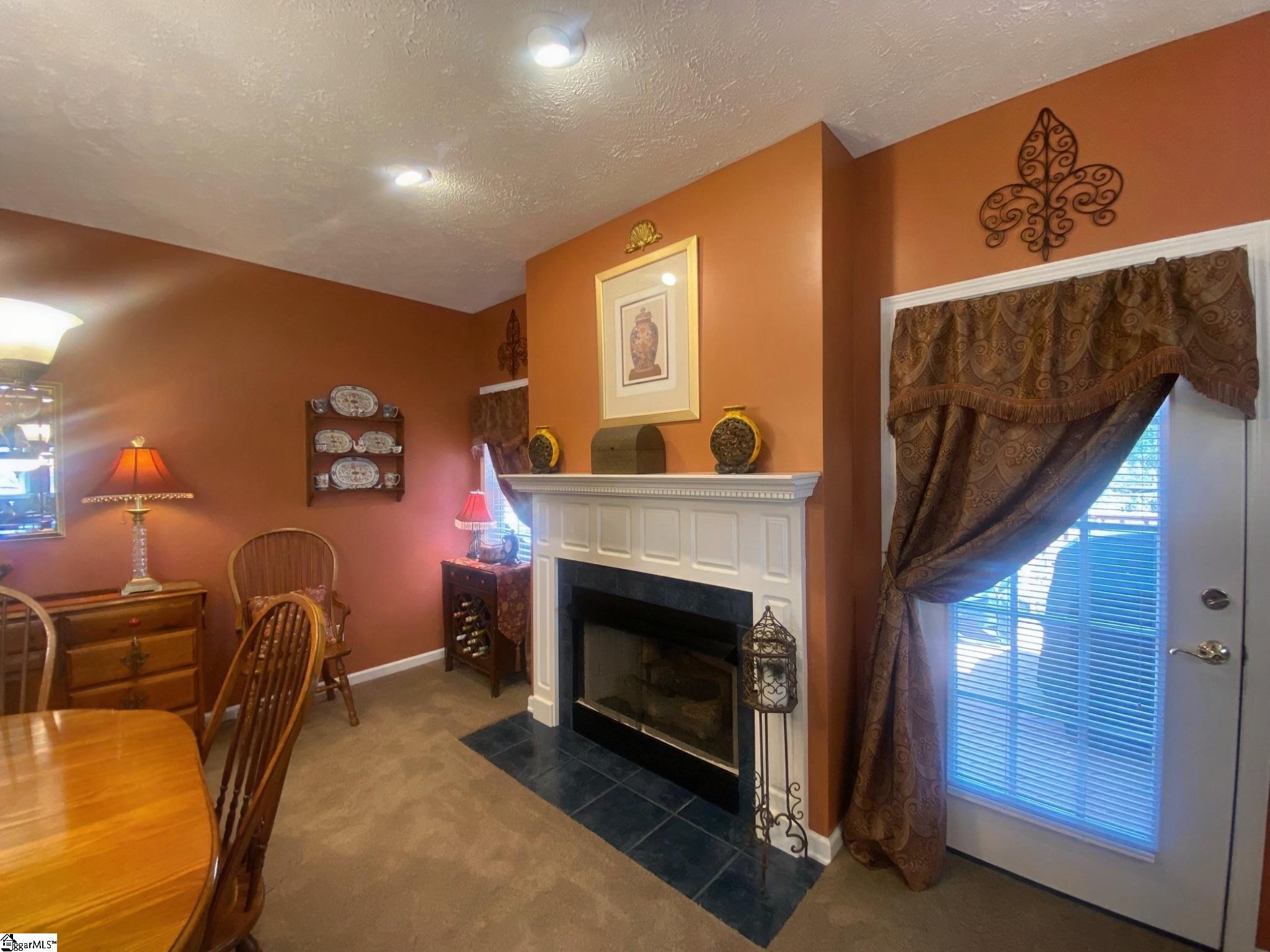 Seneca, South Carolina, 29672, United States, 4 Bedrooms Bedrooms, ,3 BathroomsBathrooms,Residential,For Sale,1927213