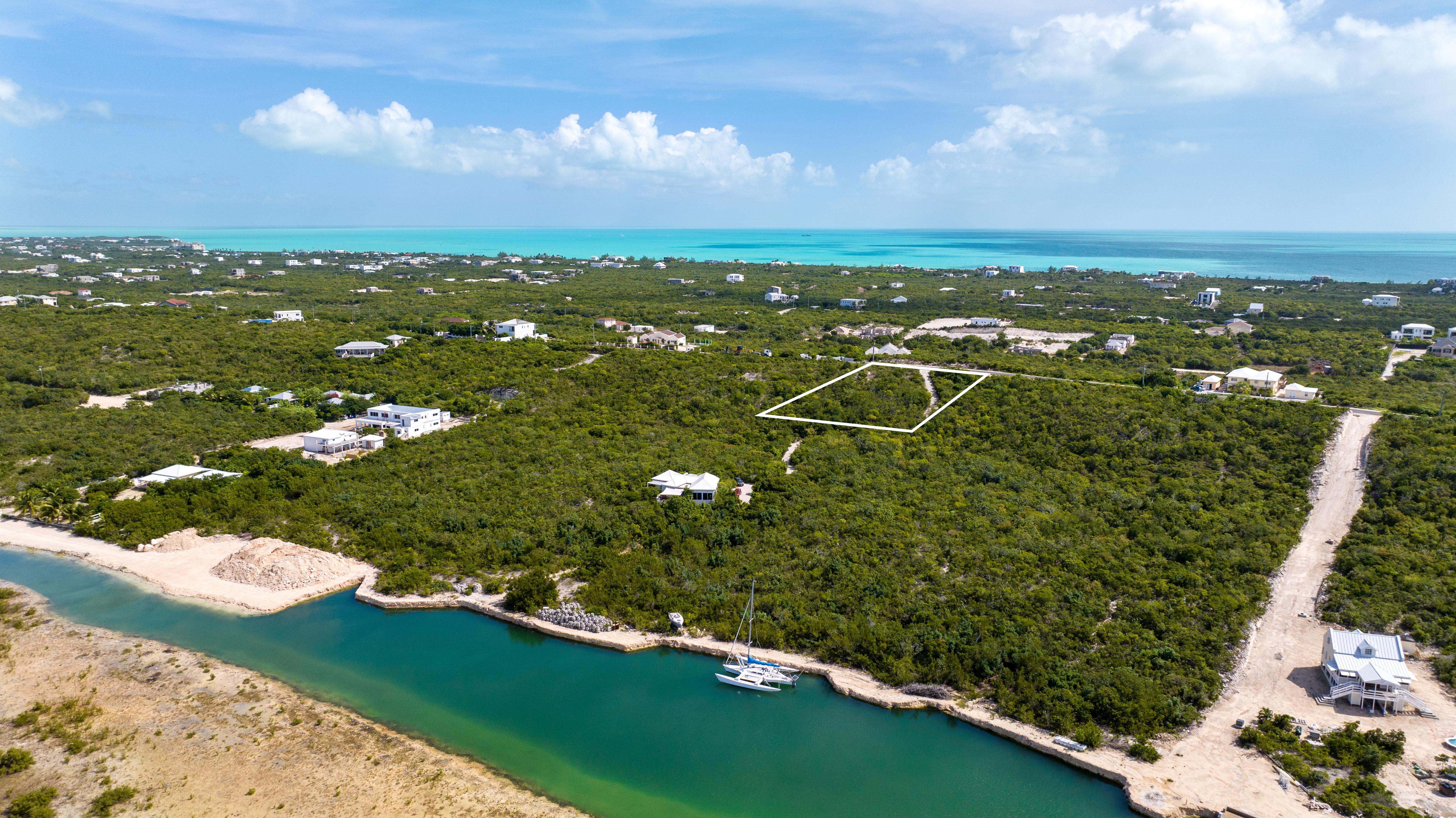  Long Bay Hillside Lot - 物件實景