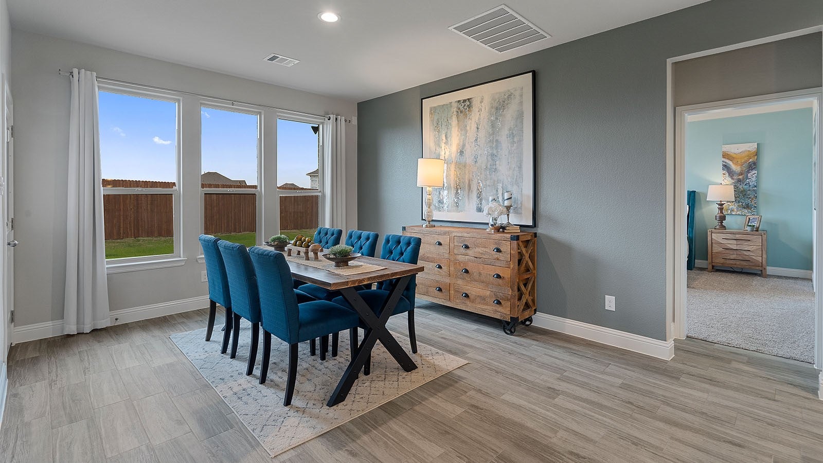 Grand Prairie, Texas, 76065, United States, 5 Bedrooms Bedrooms, ,4 BathroomsBathrooms,Residential,For Sale,2014206