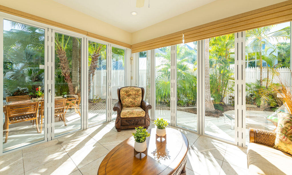 KEY WEST, Florida, 33040, United States, 5 Bedrooms Bedrooms, ,4 BathroomsBathrooms,Residential,For Sale,1847145