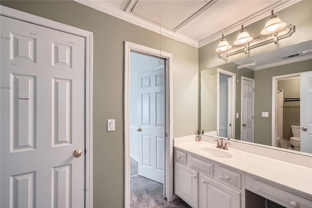 Mableton, Georgia, 30126, United States, 4 Bedrooms Bedrooms, ,5 BathroomsBathrooms,Residential,For Sale,1744905