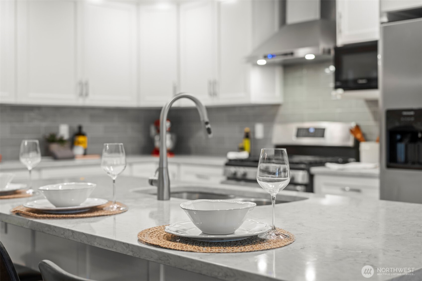 Des Moines, Washington, 98198, United States, 4 Bedrooms Bedrooms, ,2 BathroomsBathrooms,Residential,For Sale,1987867