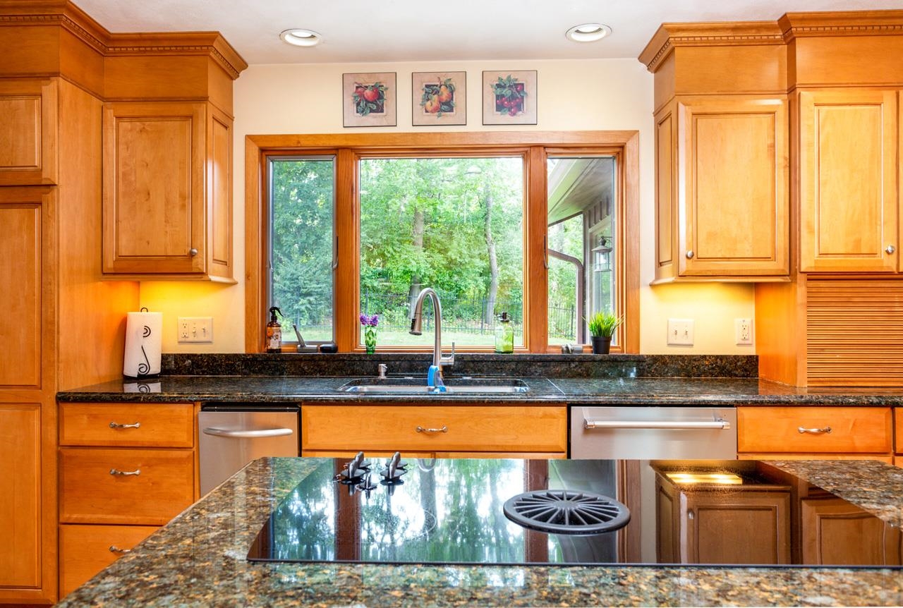 Janesville, Wisconsin, 53548, United States, 4 Bedrooms Bedrooms, ,3 BathroomsBathrooms,Residential,For Sale,1982674