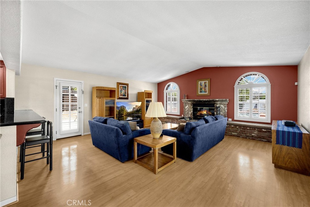 Upland, California, 91786, United States, 5 Bedrooms Bedrooms, ,2 BathroomsBathrooms,Residential,For Sale,1927860