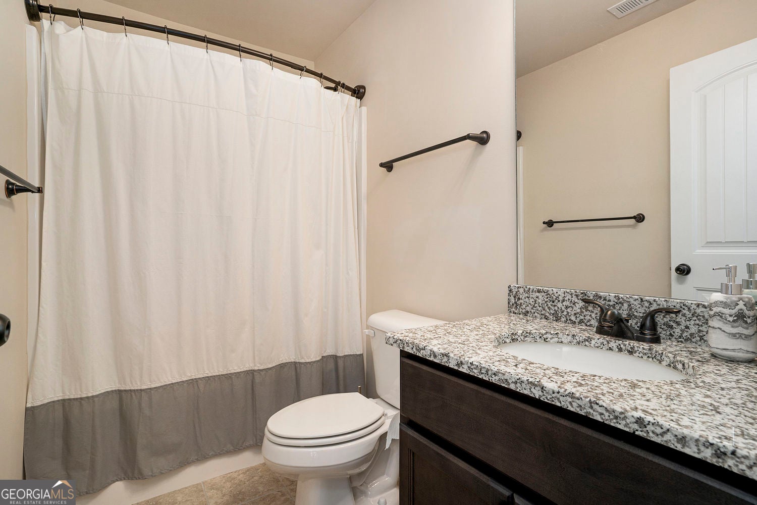 McDonough, Georgia, 30252, United States, 5 Bedrooms Bedrooms, ,4 BathroomsBathrooms,Residential,For Sale,1997864