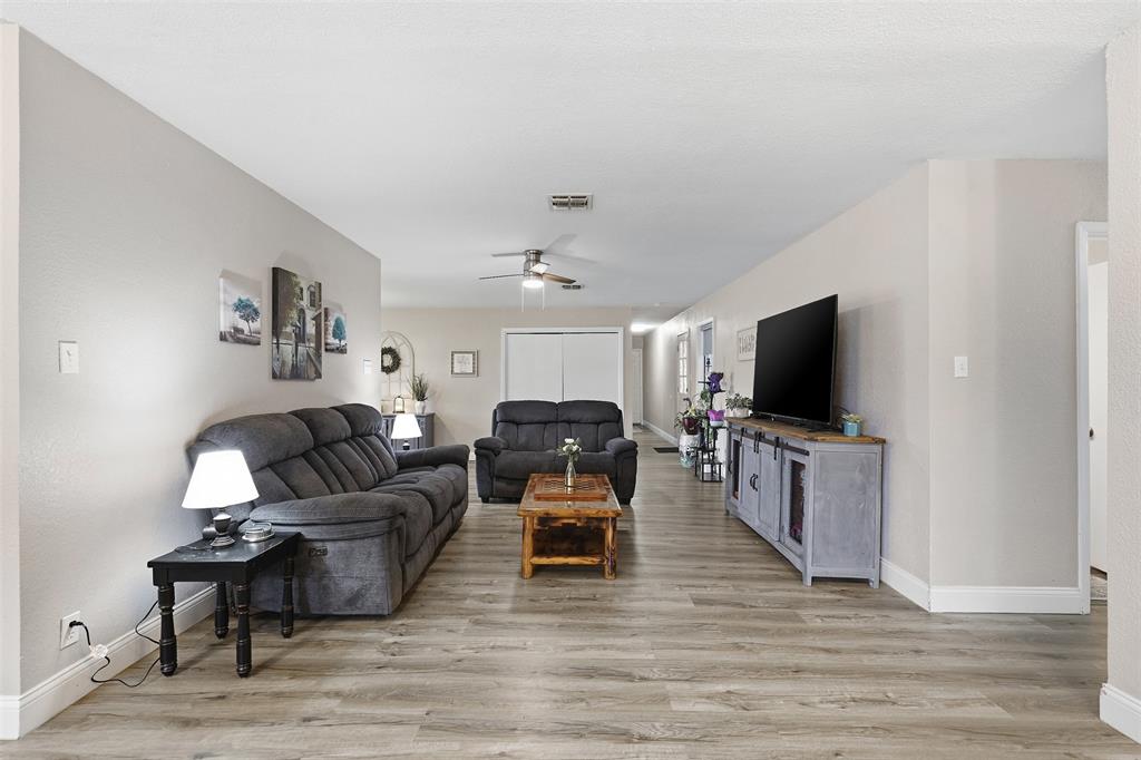 Falcon Ln, Hillsboro, TX 76645 #1