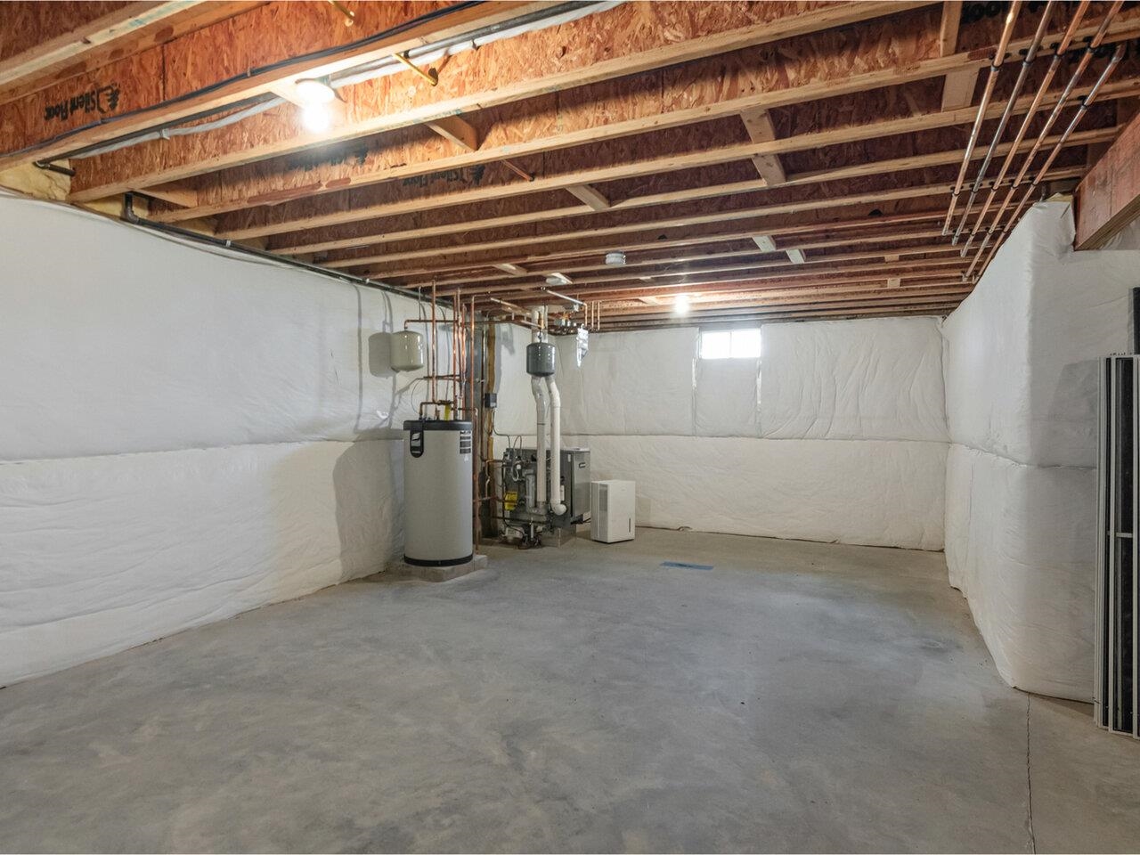 Williston, Vermont, 05495, United States, 2 Bedrooms Bedrooms, ,3 BathroomsBathrooms,Residential,For Sale,1901001