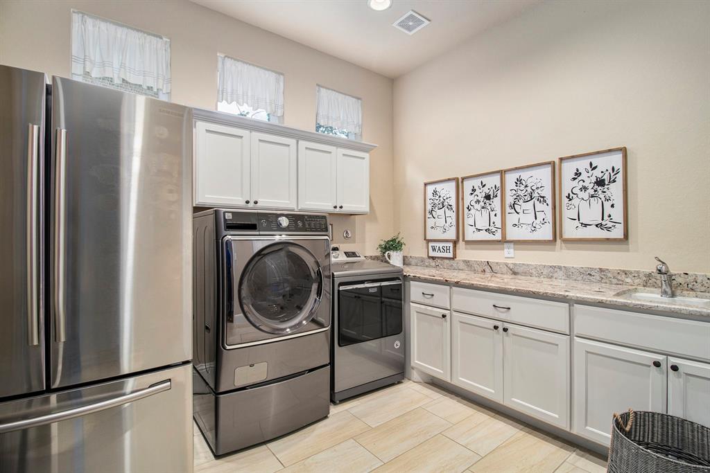 Tomball, Texas, 77375, United States, 6 Bedrooms Bedrooms, ,8 BathroomsBathrooms,Residential,For Sale,1804564