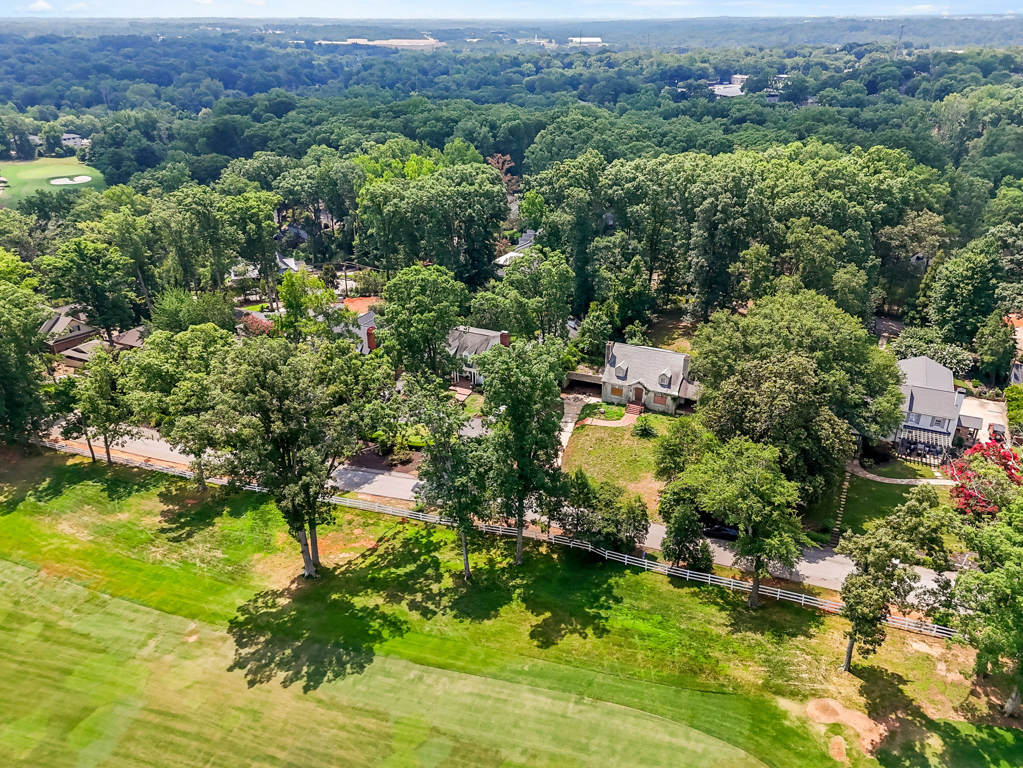  220 Riverside Drive, Greenville, SC 29605 - 物件實景