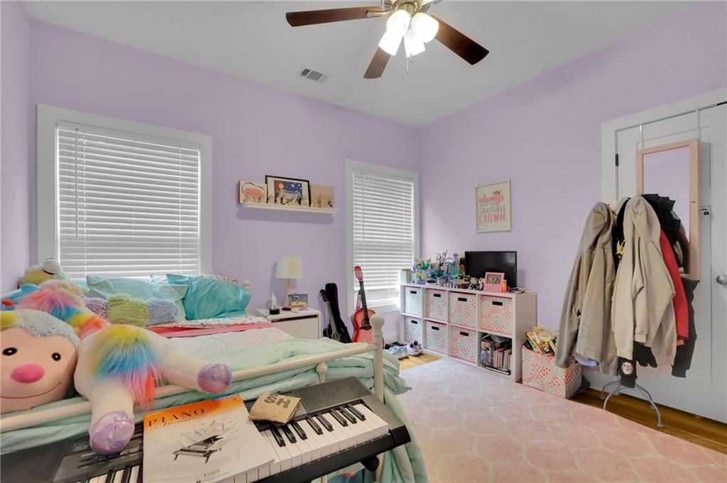 Gainesville, Georgia, 30501, United States, 7 Bedrooms Bedrooms, ,6 BathroomsBathrooms,Residential,For Sale,1928825