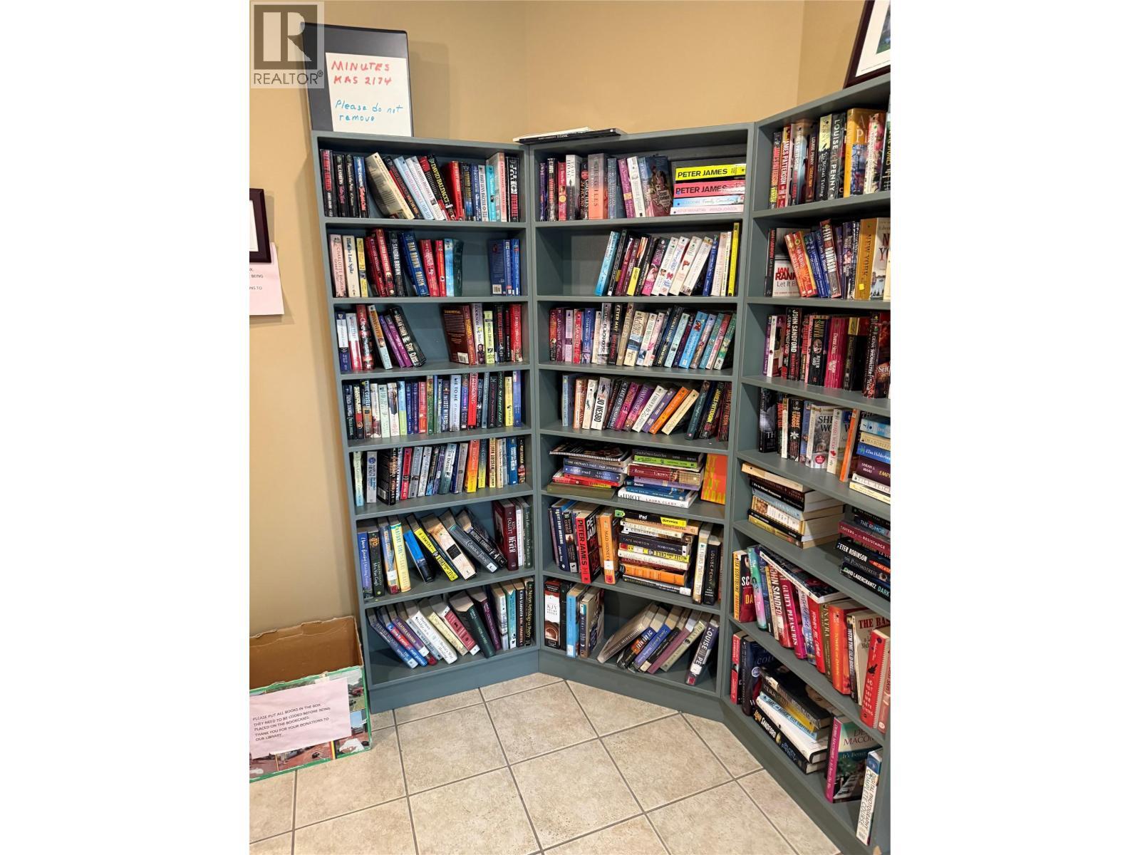 KAMLOOPS, British Columbia, V2C 1W9, CA, 3 Bedrooms Bedrooms, ,2 BathroomsBathrooms,Residential,For Sale,1949054