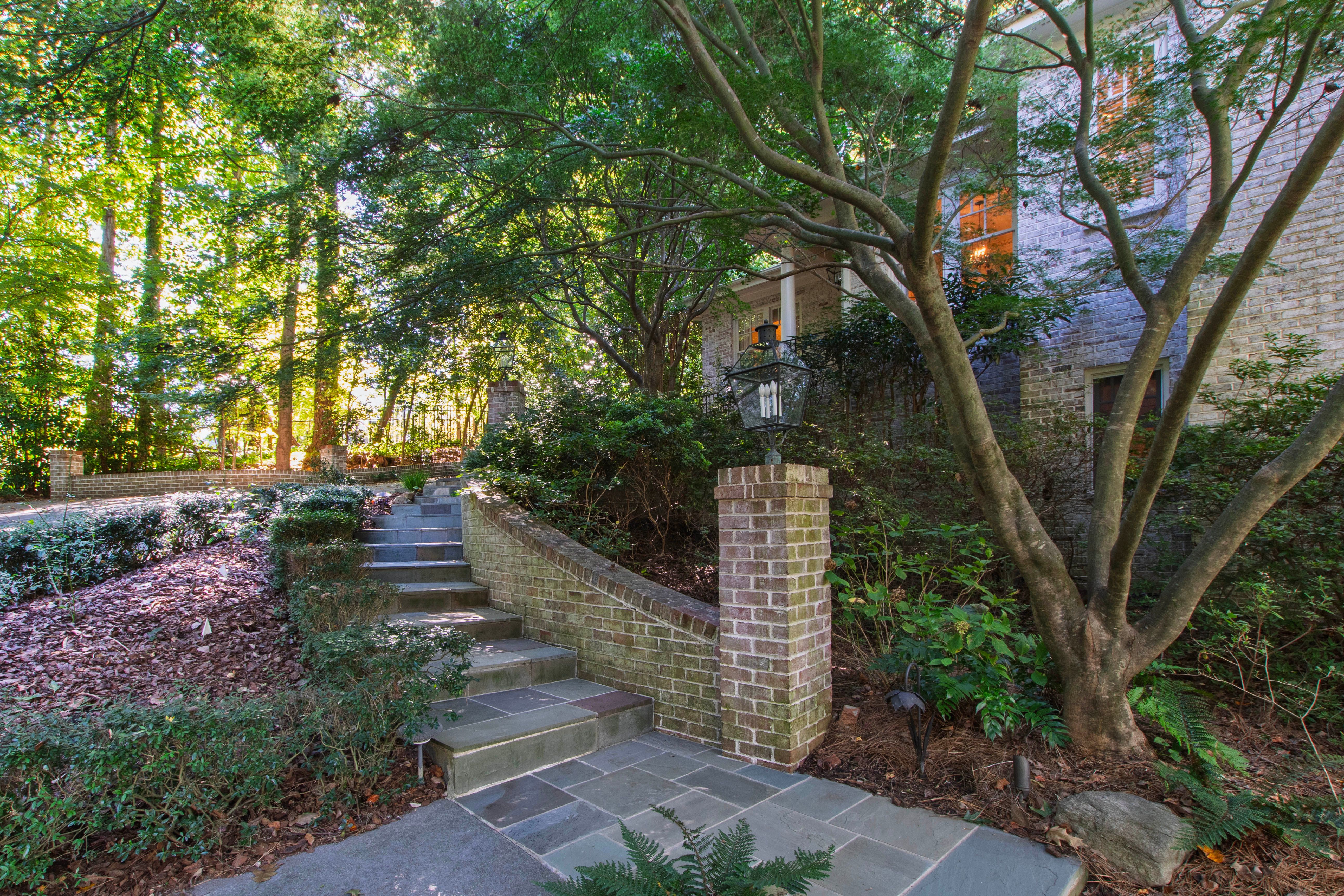  2845 Claremont Road, Raleigh, NC 27608 - 物件實景