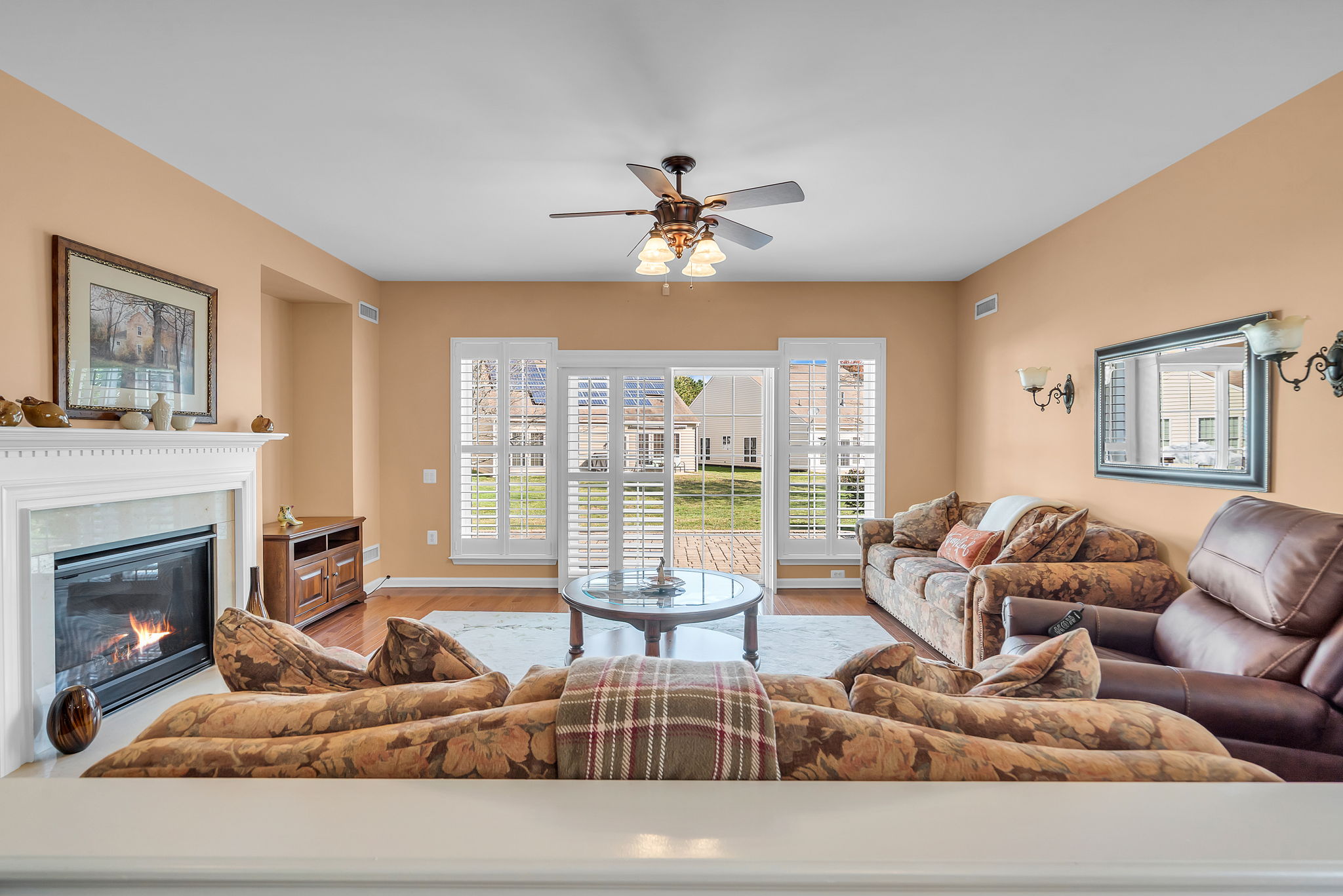  Lovely Reston Model in River Point - 物件實景