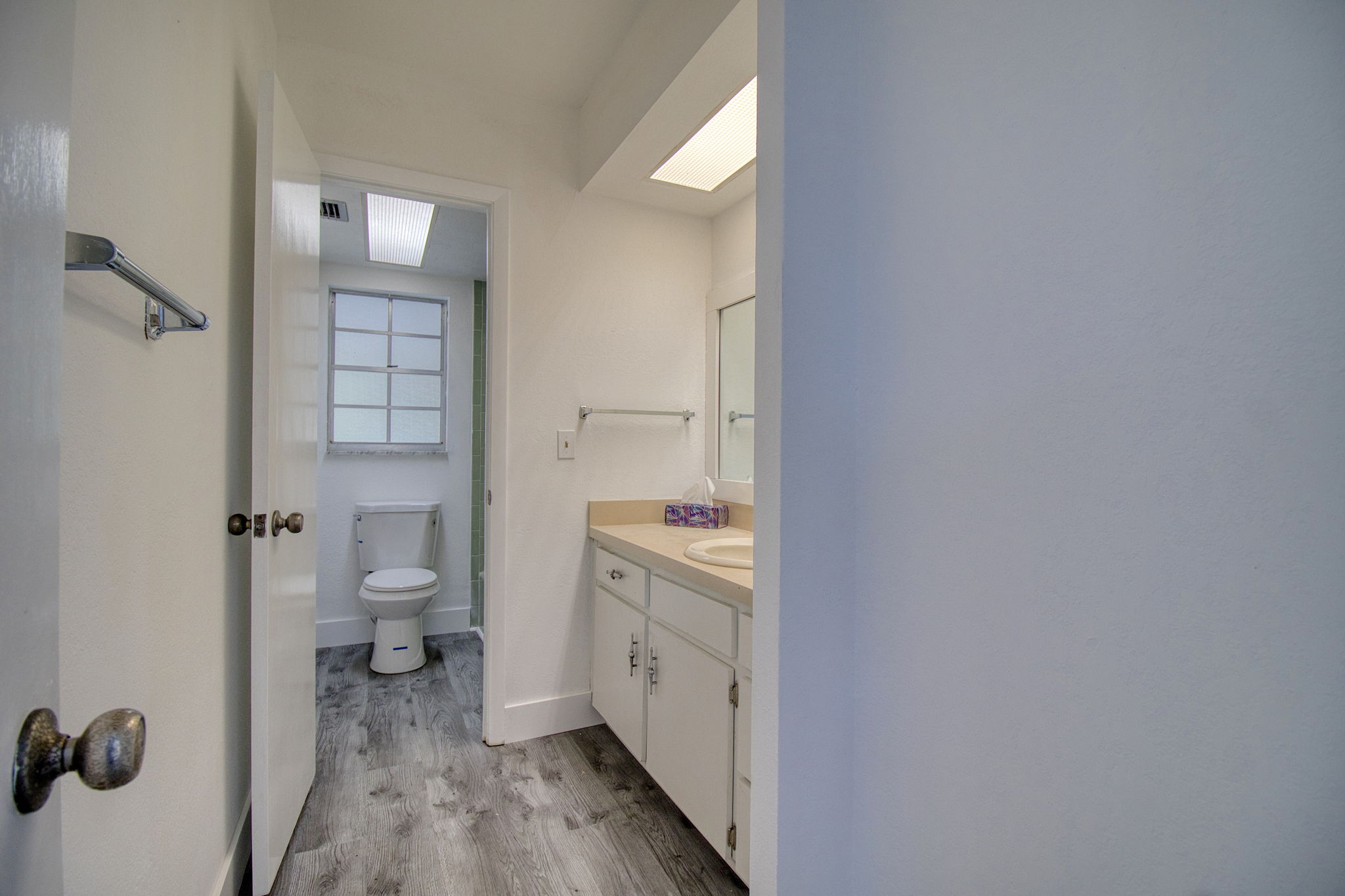 Tampa, Florida, 33613, United States, 4 Bedrooms Bedrooms, ,1 BathroomBathrooms,Residential,For Sale,2006363