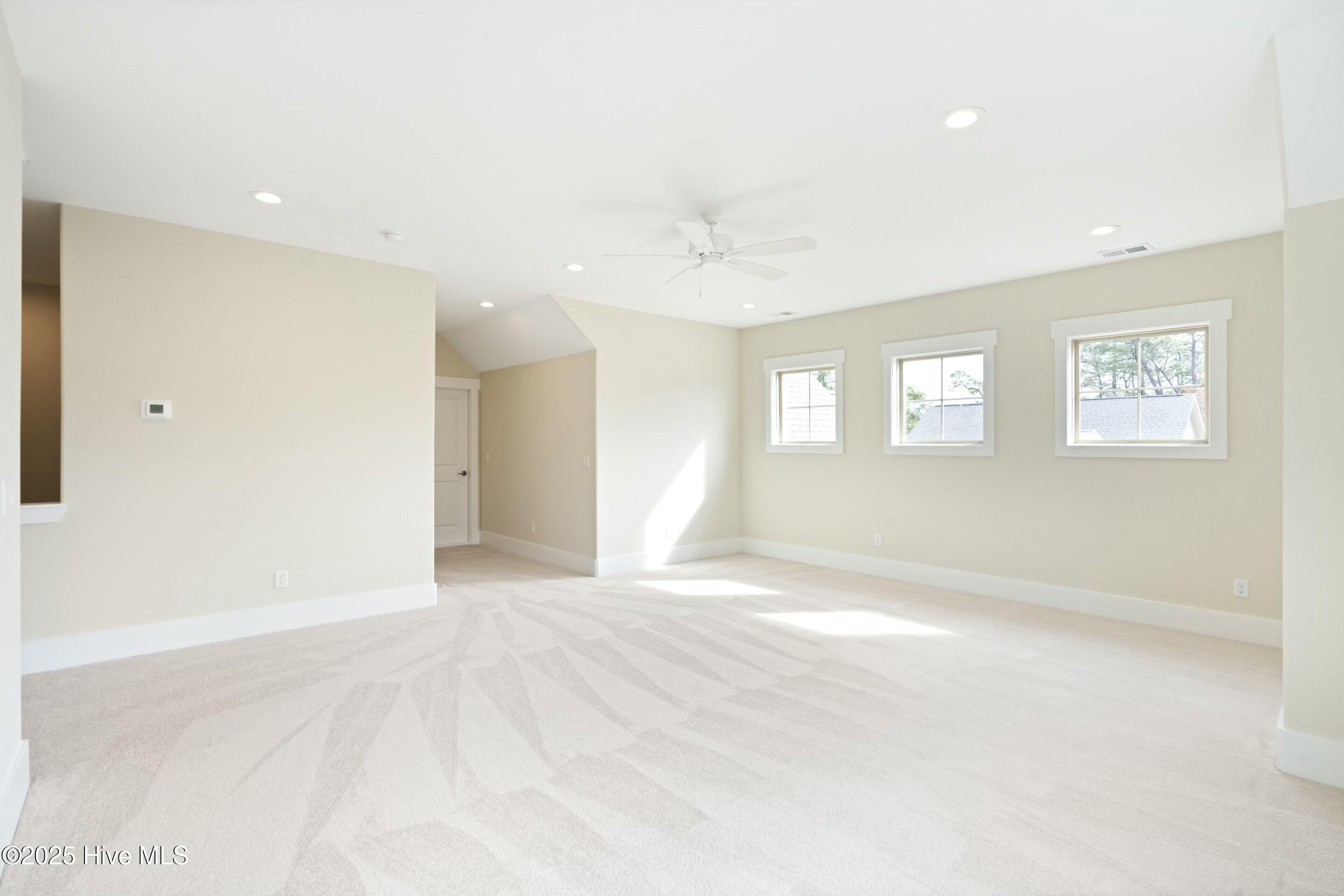 Wilmington, North Carolina, 28412, United States, 3 Bedrooms Bedrooms, ,4 BathroomsBathrooms,Residential,For Sale,1700106