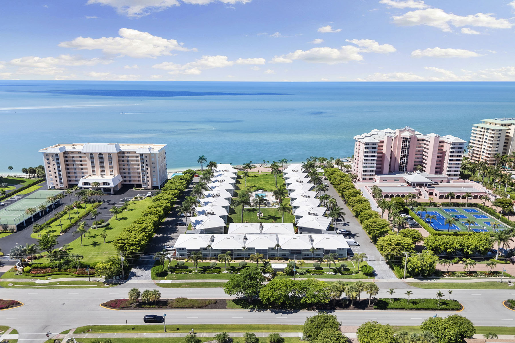  MARCO ISLAND - SURFSIDE CLUB AT MARCO ISLAND - 物件實景