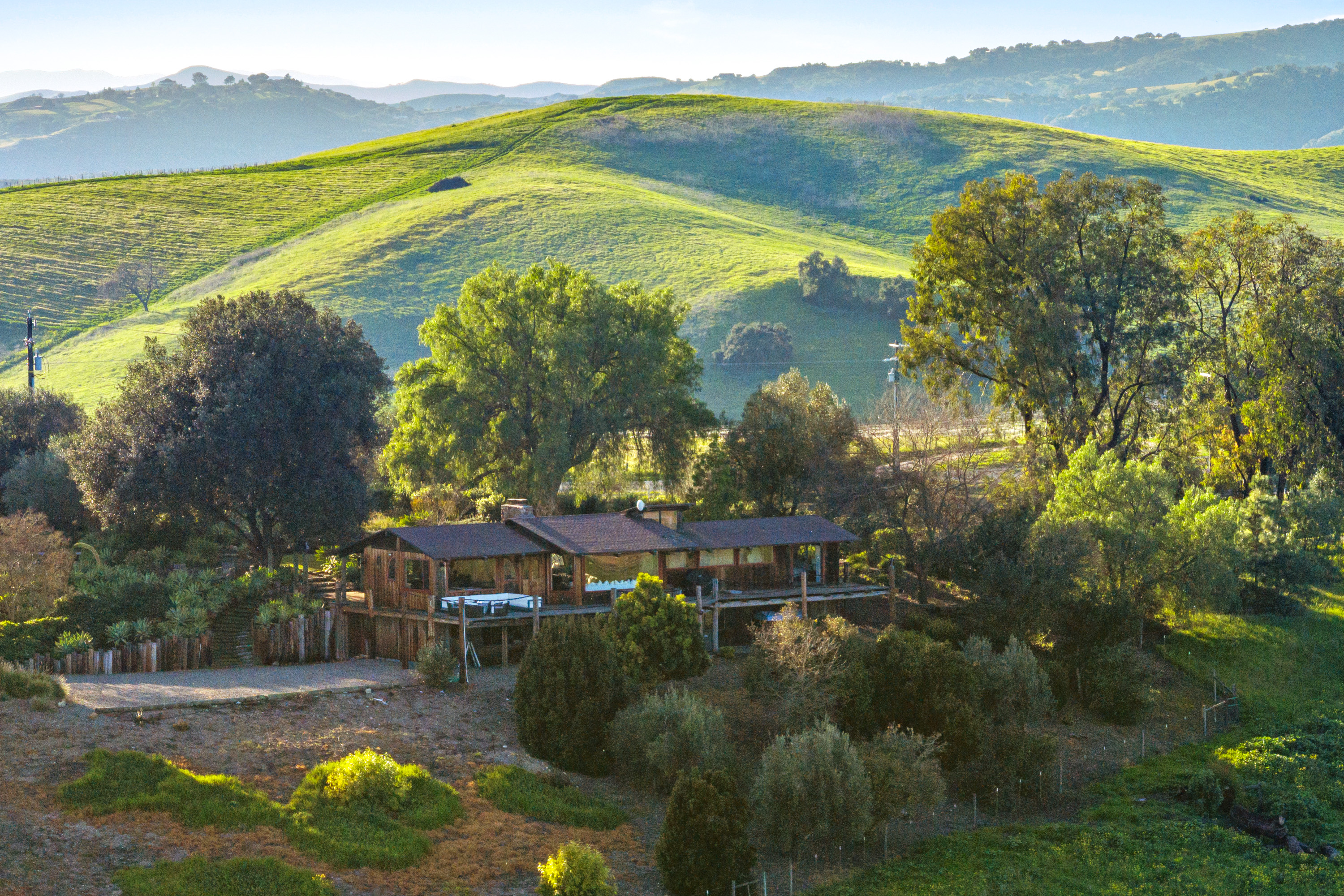  Los Olivos View Home - 物件實景