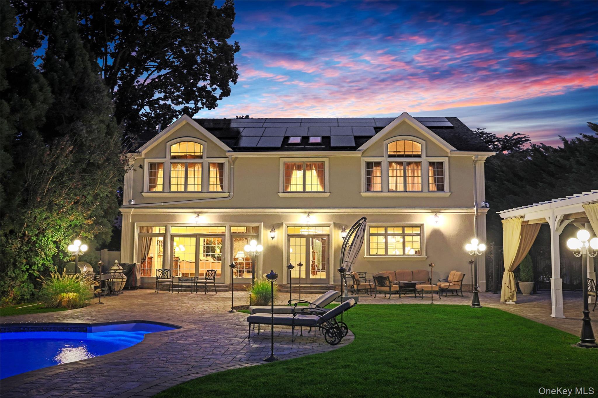  211 Hillturn Lane, Roslyn Heights, NY, 11577 - 物件實景