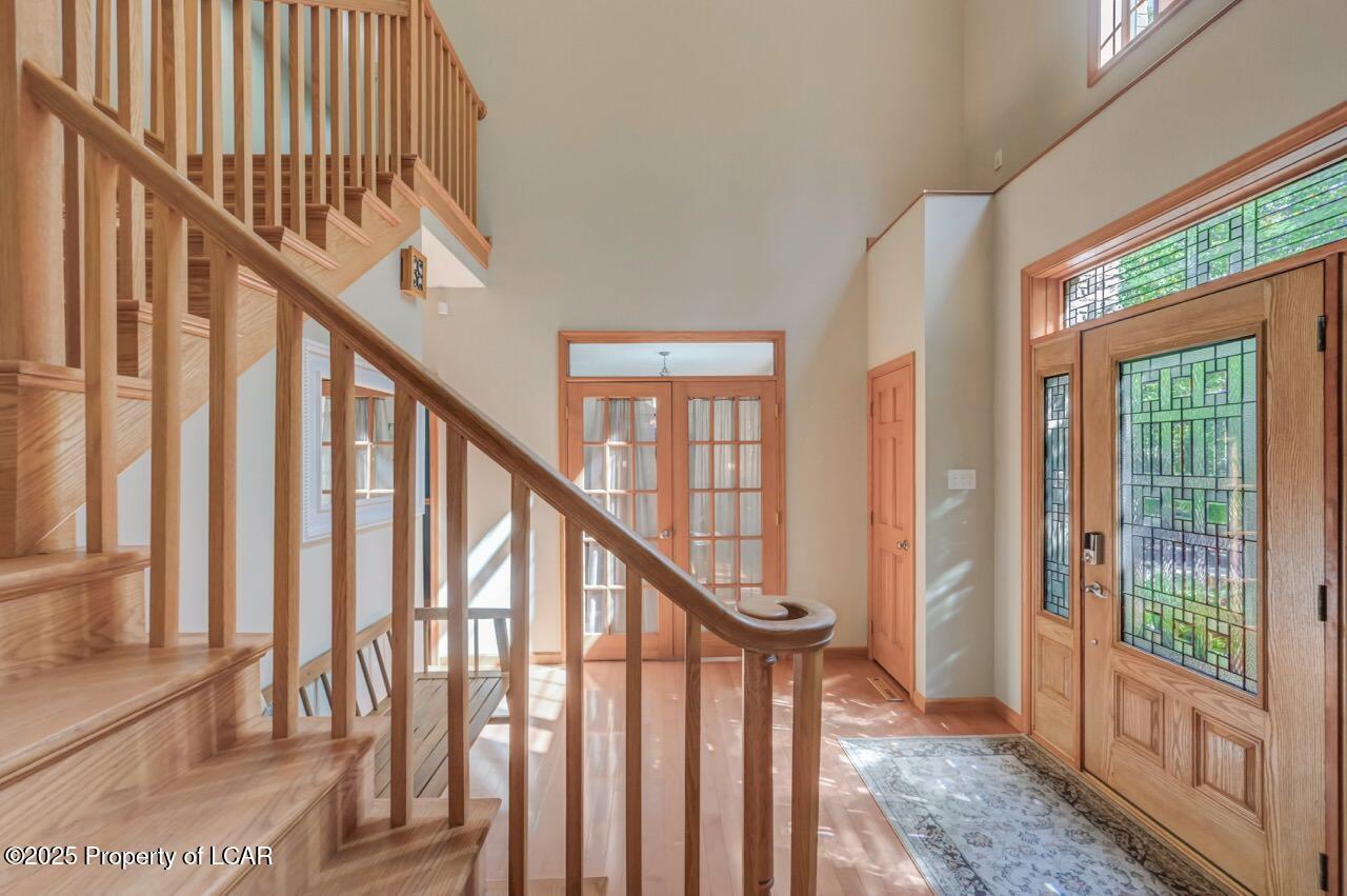 Mountain Top, Pennsylvania, 18707, United States, 4 Bedrooms Bedrooms, ,5 BathroomsBathrooms,Residential,For Sale,1944925