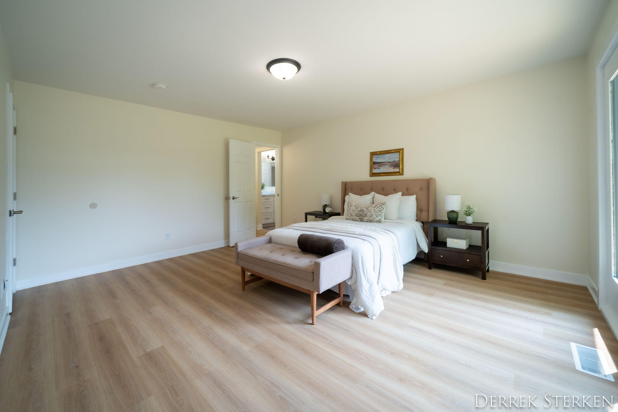 Saugatuck, Michigan, 49453, United States, 3 Bedrooms Bedrooms, ,2 BathroomsBathrooms,Residential,For Sale,1857746