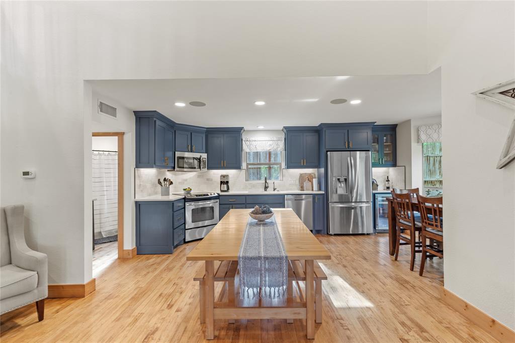 Pottsboro, Texas, 75076, United States, 5 Bedrooms Bedrooms, ,3 BathroomsBathrooms,Residential,For Sale,1794004