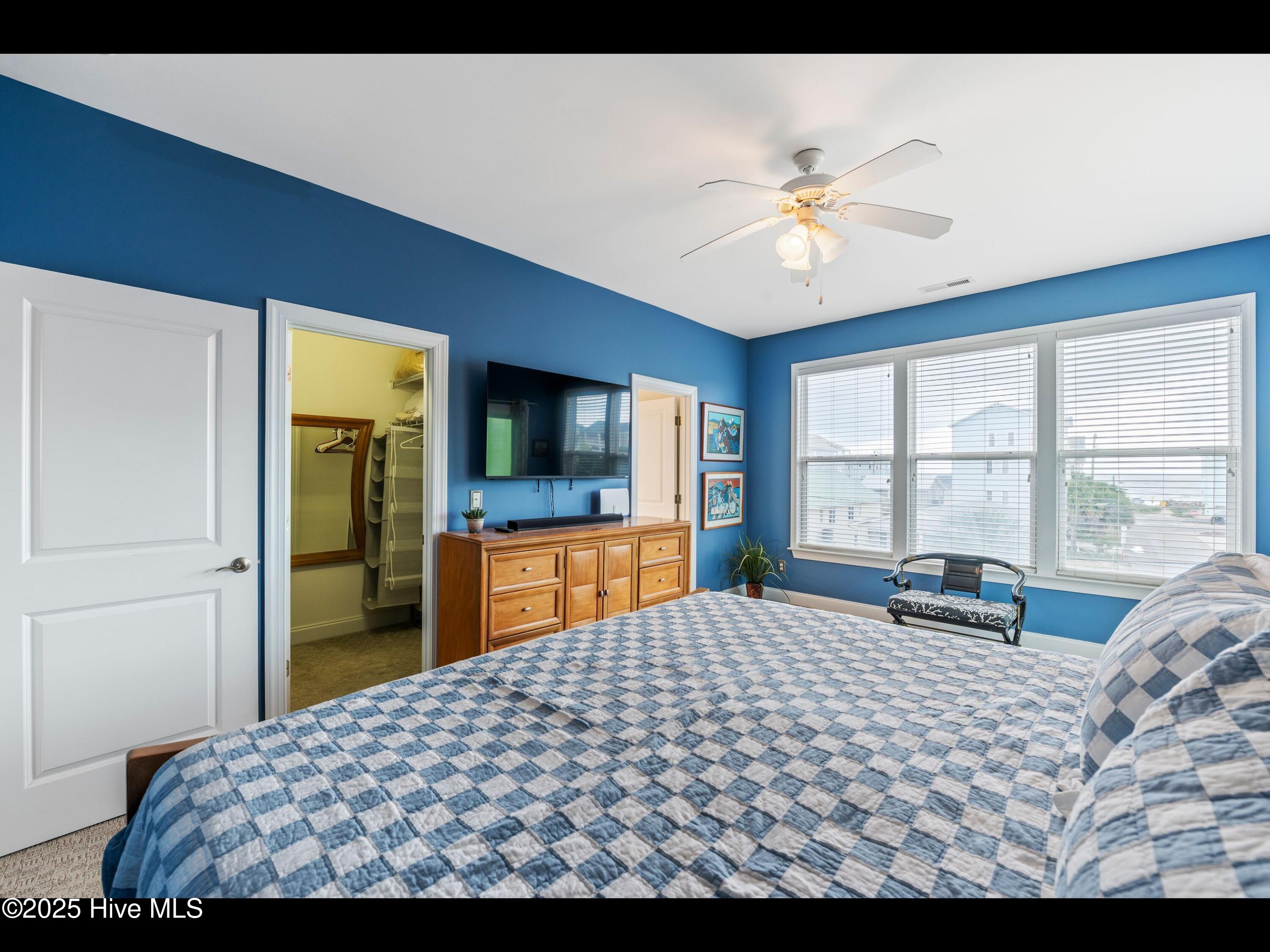 Carolina Beach, North Carolina, 28428, United States, 3 Bedrooms Bedrooms, ,3 BathroomsBathrooms,Residential,For Sale,1827738