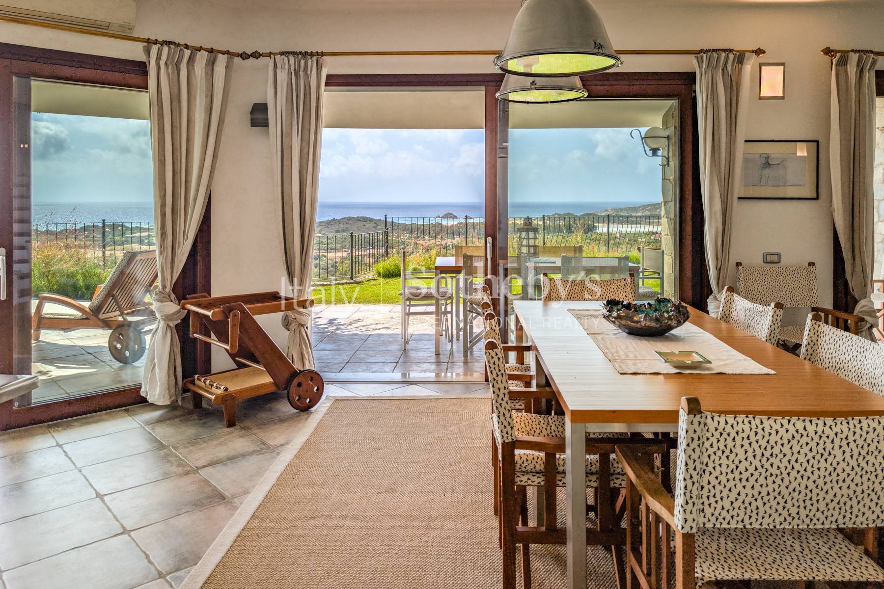 Villa with breathtaking views over the sea near the beaches - 物件實景