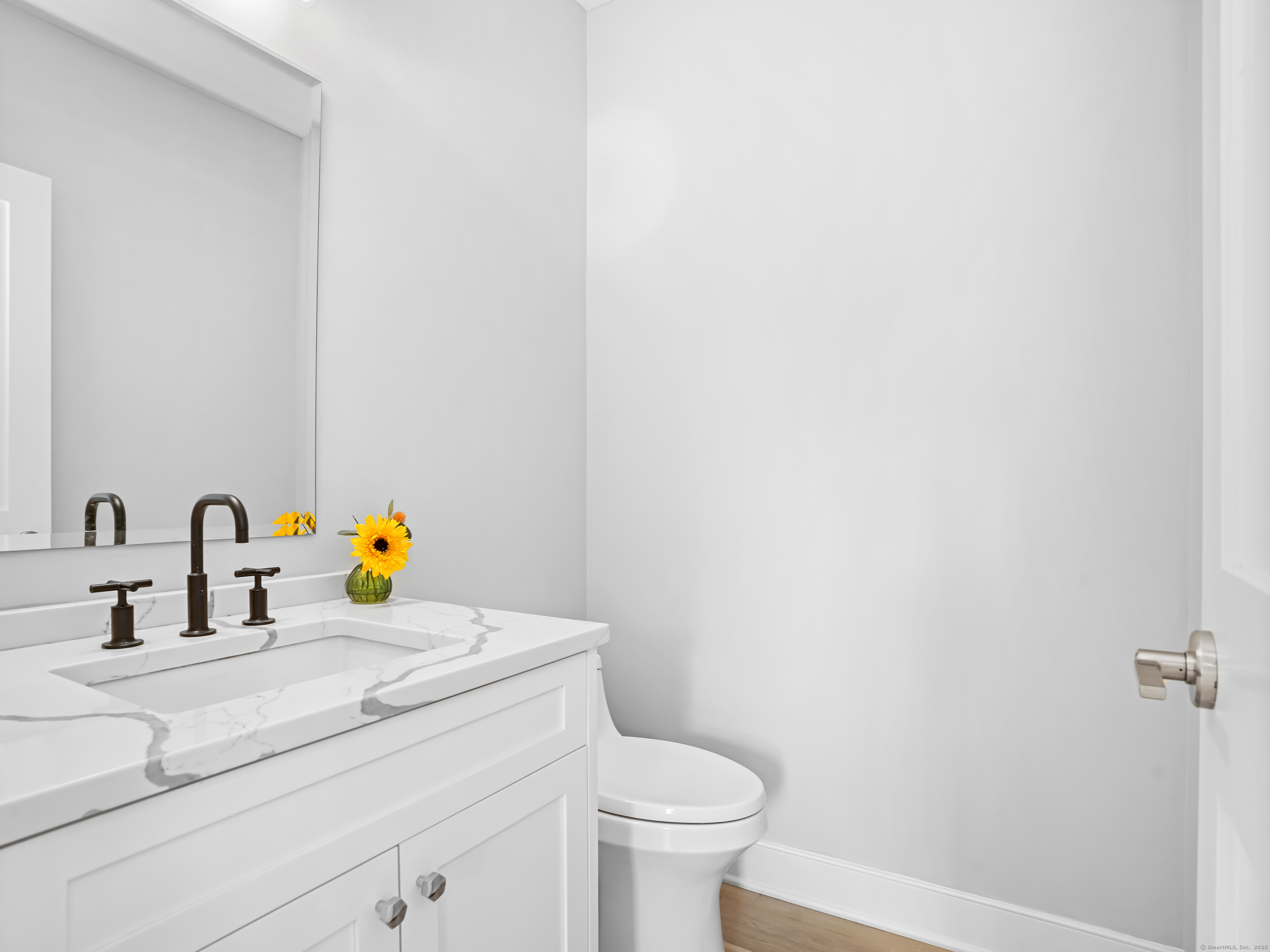 Fairfield, Connecticut, 06824, United States, 3 Bedrooms Bedrooms, ,4 BathroomsBathrooms,Residential,For Sale,2001883