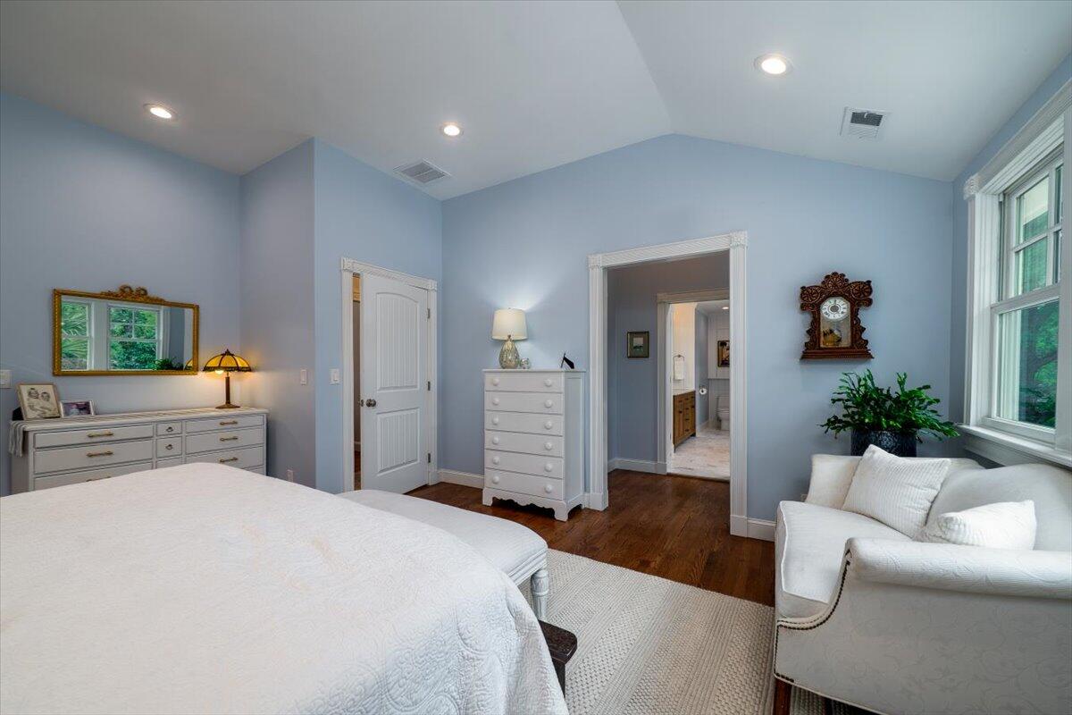 Mount Pleasant, South Carolina, 29464, United States, 4 Bedrooms Bedrooms, ,4 BathroomsBathrooms,Residential,For Sale,1838351