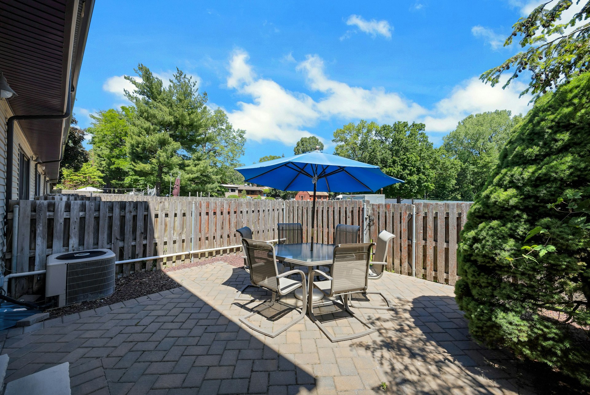  22 Hampton Court, Westwood, NJ 07675 - 物件實景