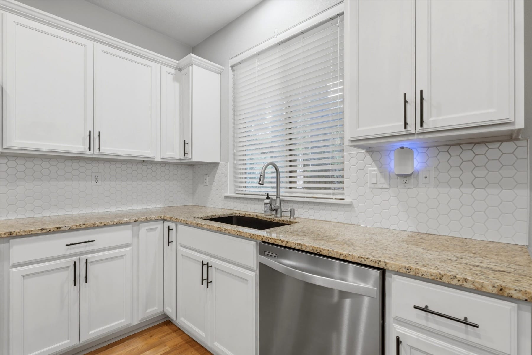  14231 SW WALNUT CREEK CT Portland, OR 97223 - 物件實景